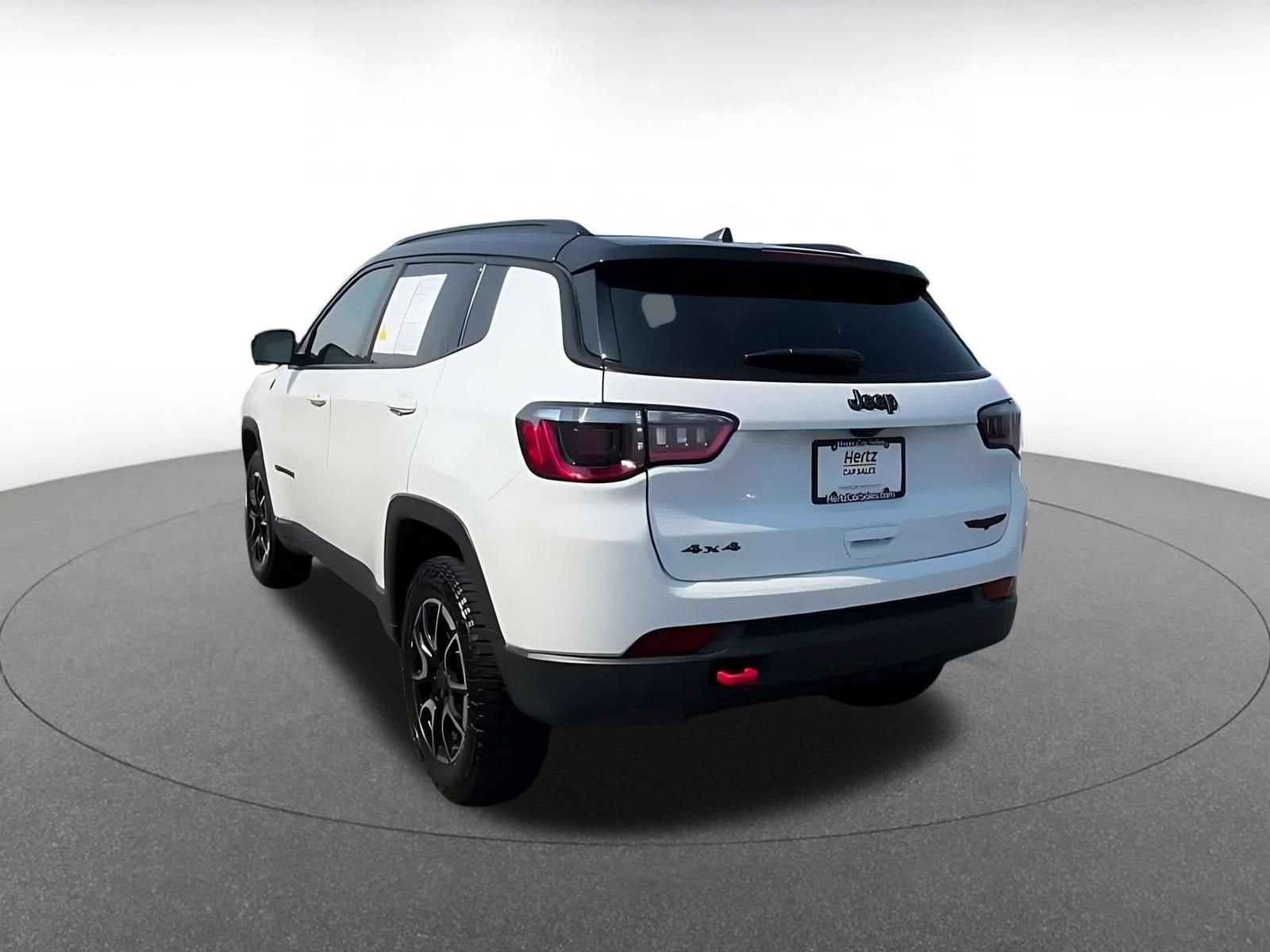 Thumbnail: 2025 Jeep Compass - 9