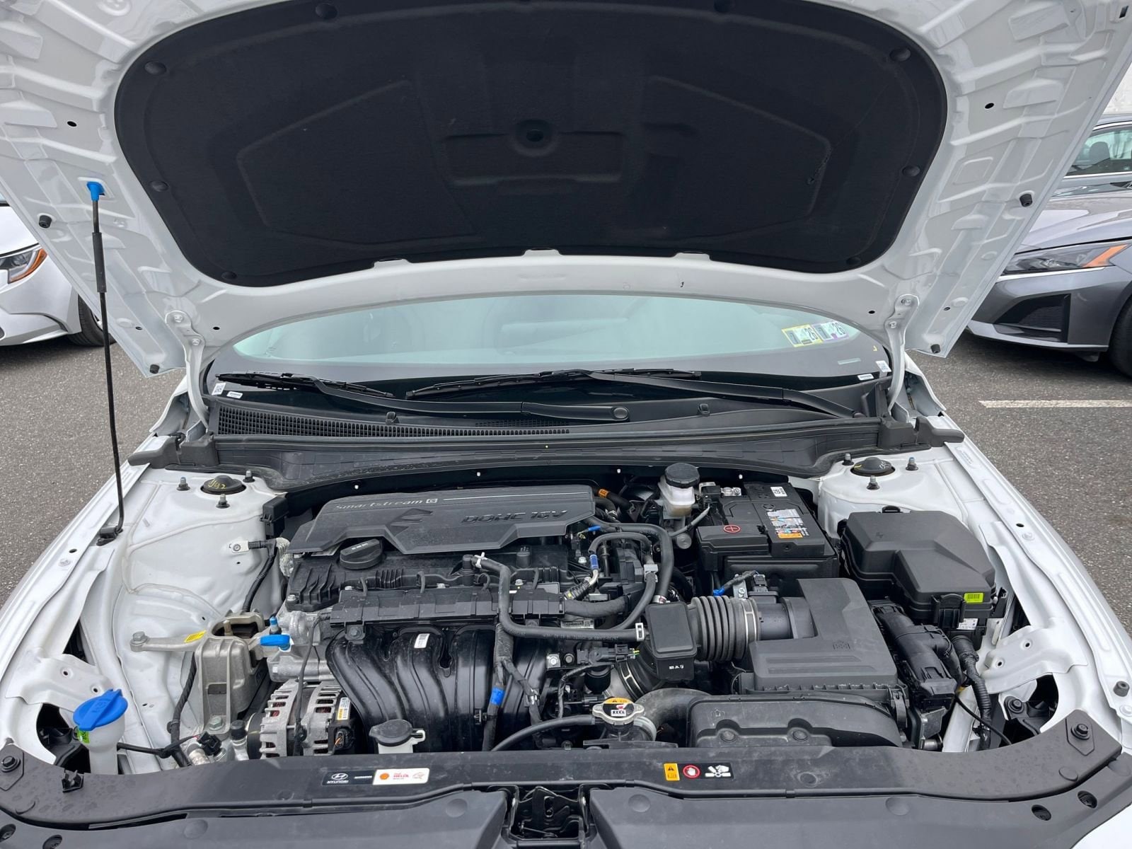Thumbnail: 2025 Hyundai Elantra - 33