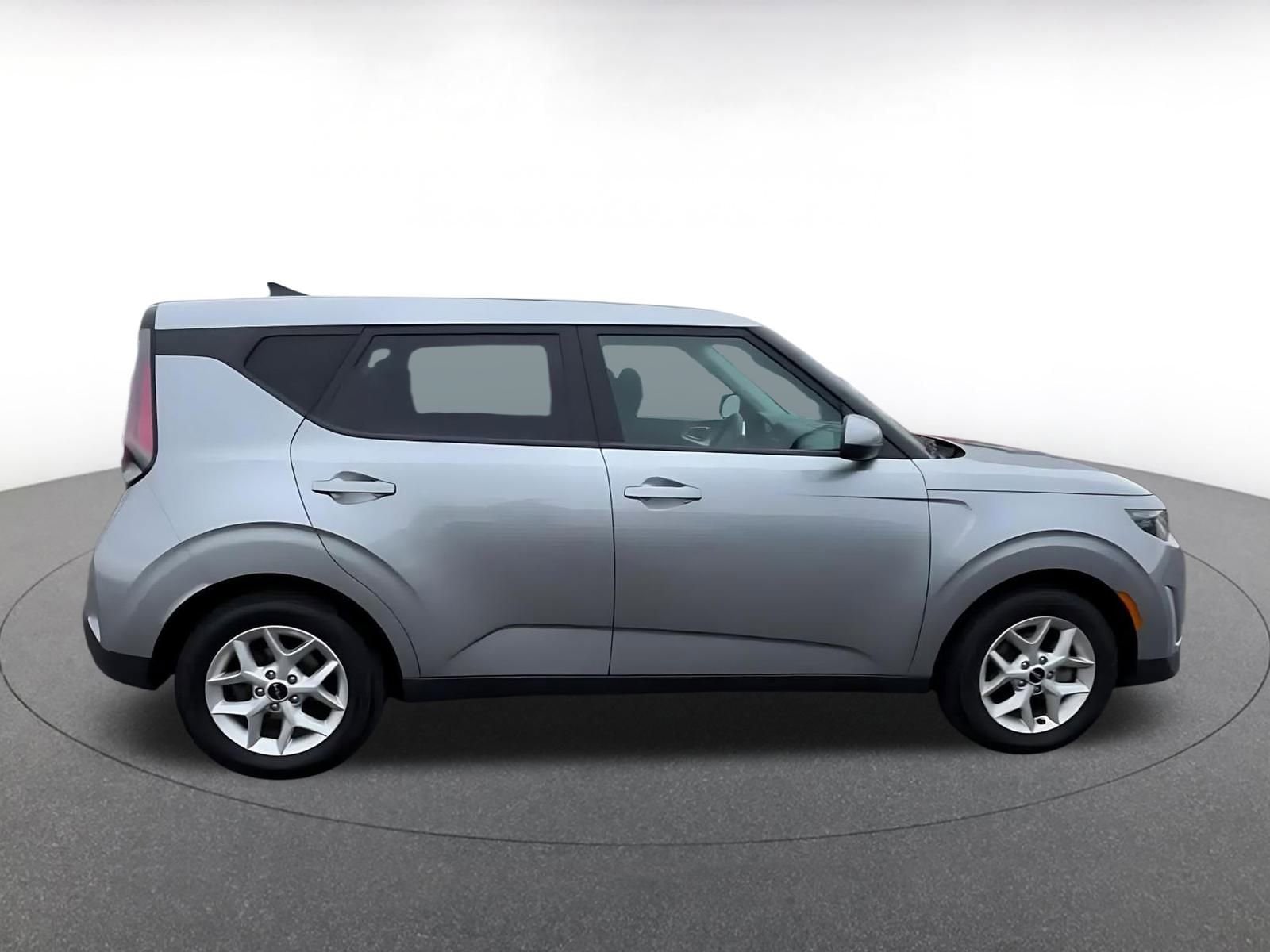 Thumbnail: 2024 Kia Soul - 16