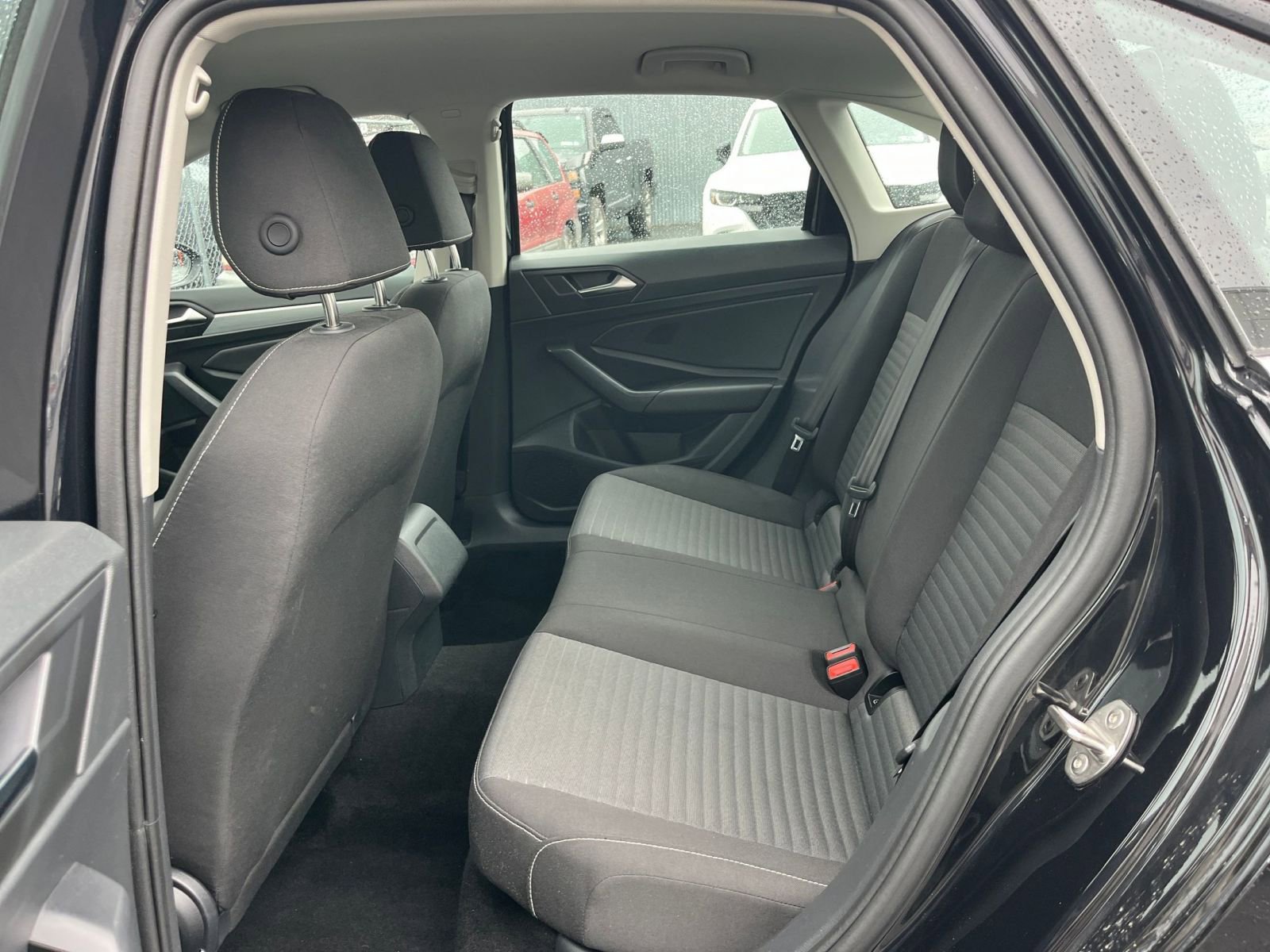 Thumbnail: 2025 Volkswagen Jetta - 23