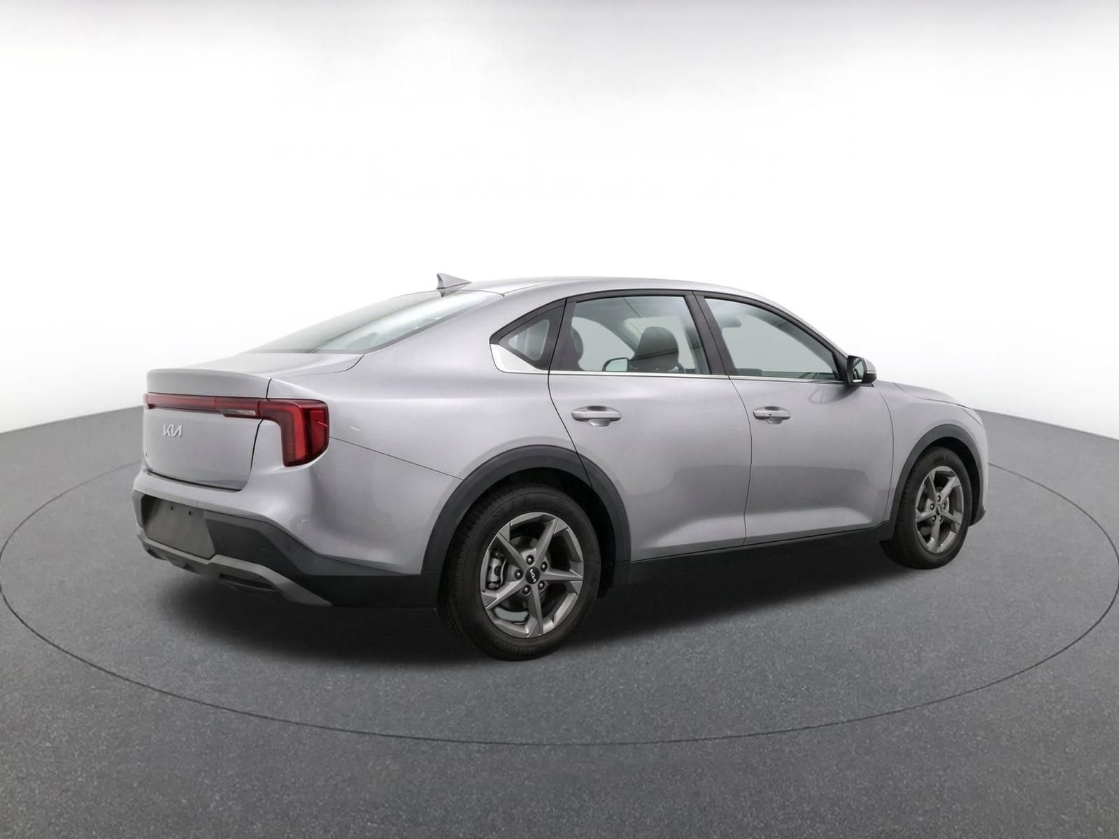Thumbnail: 2025 Kia K4 - 8