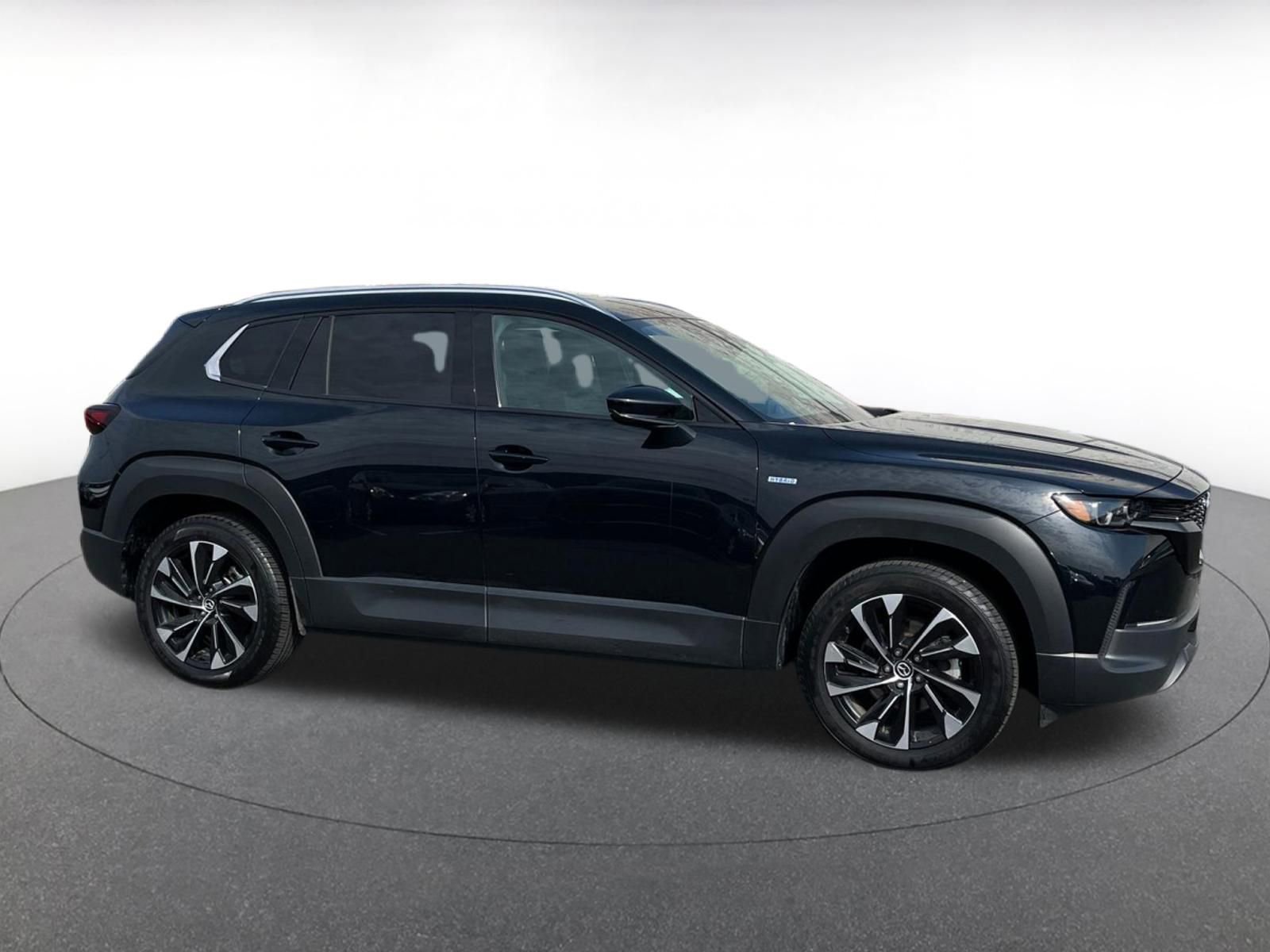 Thumbnail: 2025 Mazda CX-50 - 15