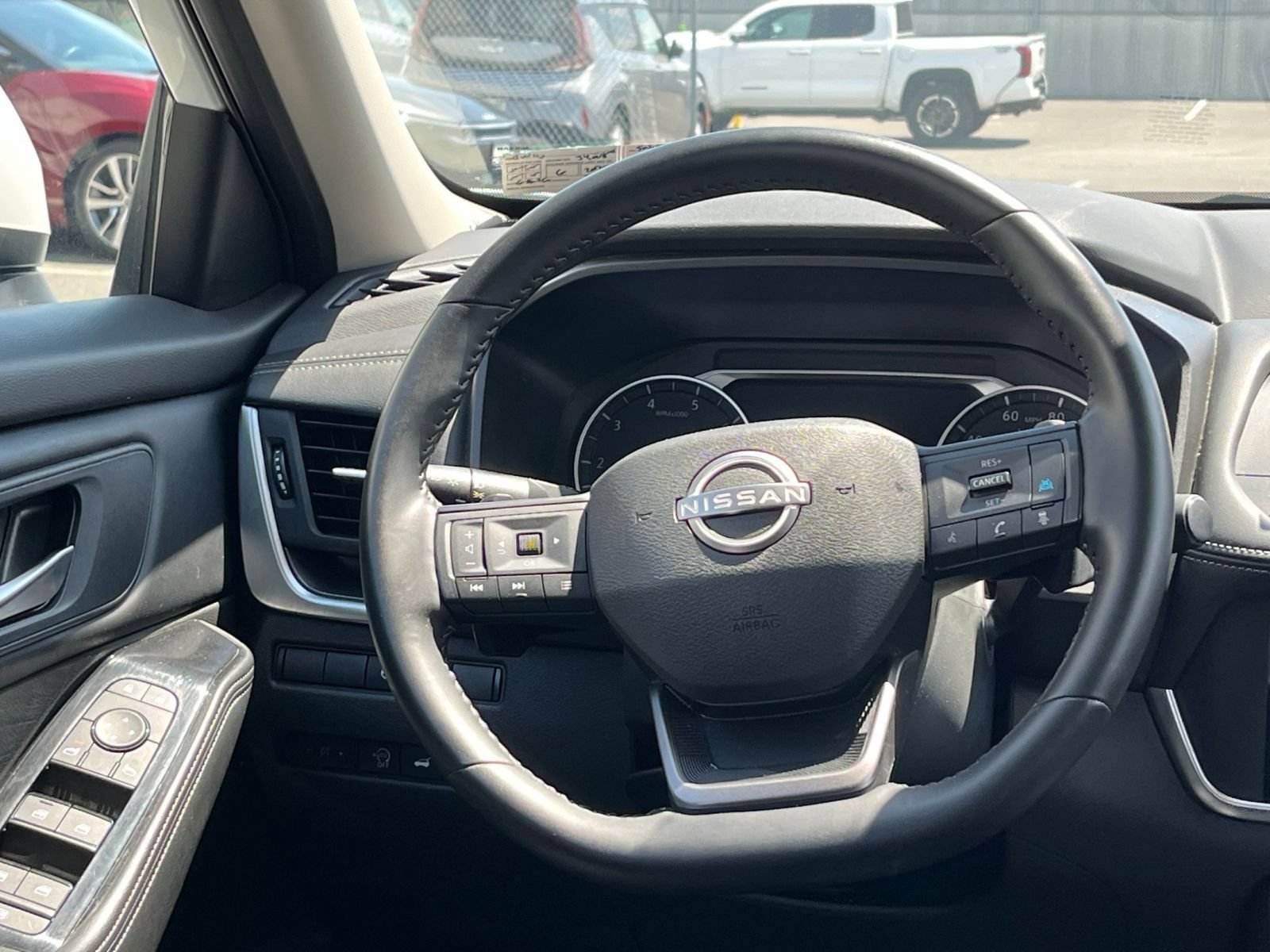 Thumbnail: 2025 Nissan Rogue - 30