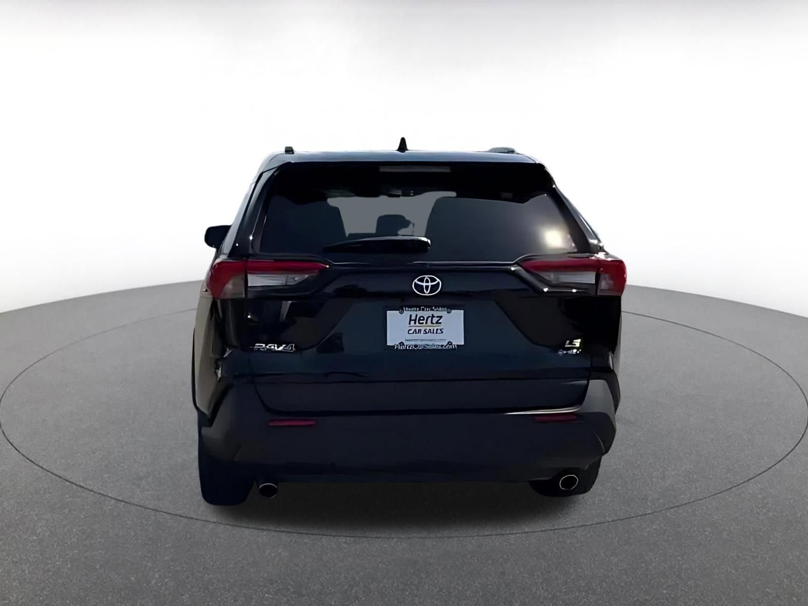 Thumbnail: 2025 Toyota RAV4 - 11