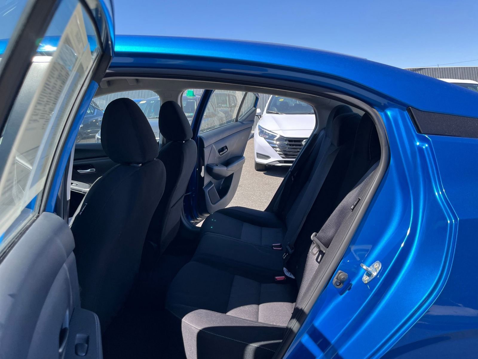 Thumbnail: 2025 Nissan Sentra - 25