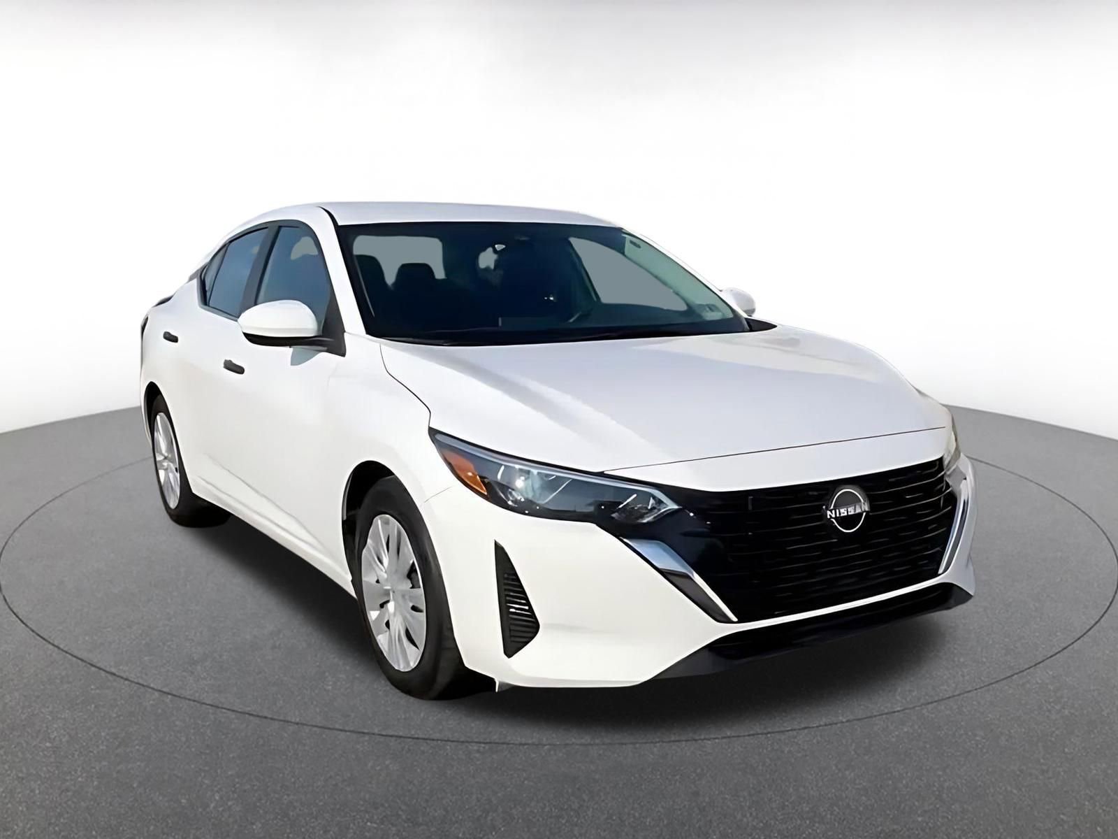 Thumbnail: 2025 Nissan Sentra - 3