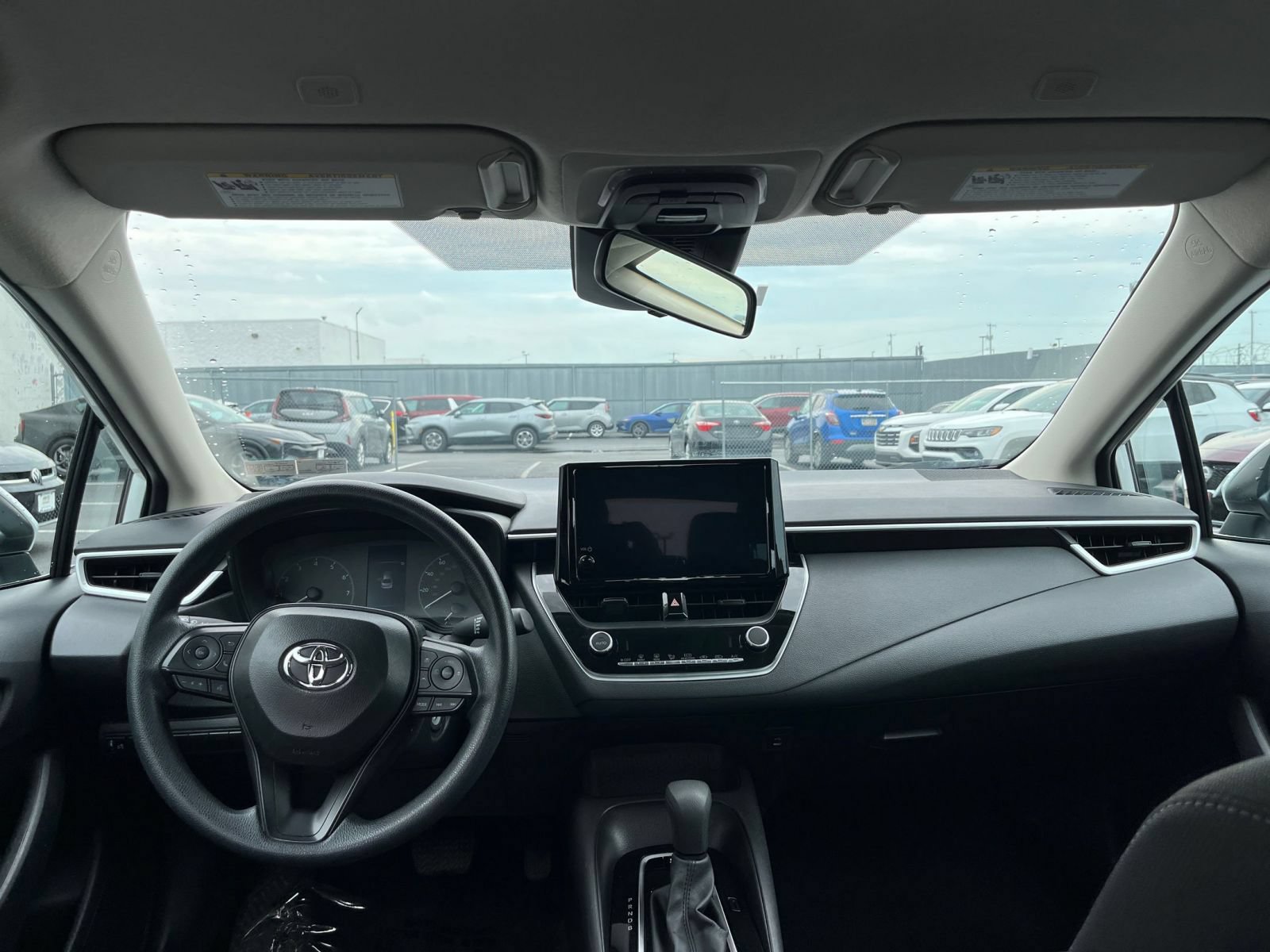 Thumbnail: 2025 Toyota Corolla - 32