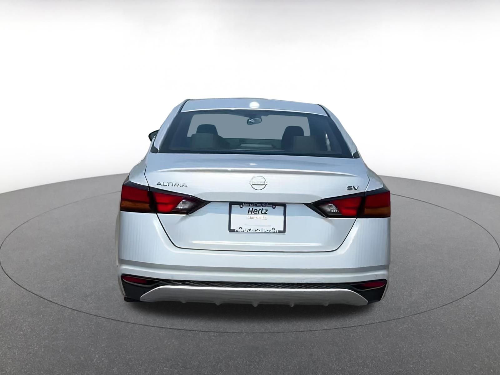 2024 Nissan Altima SV 12