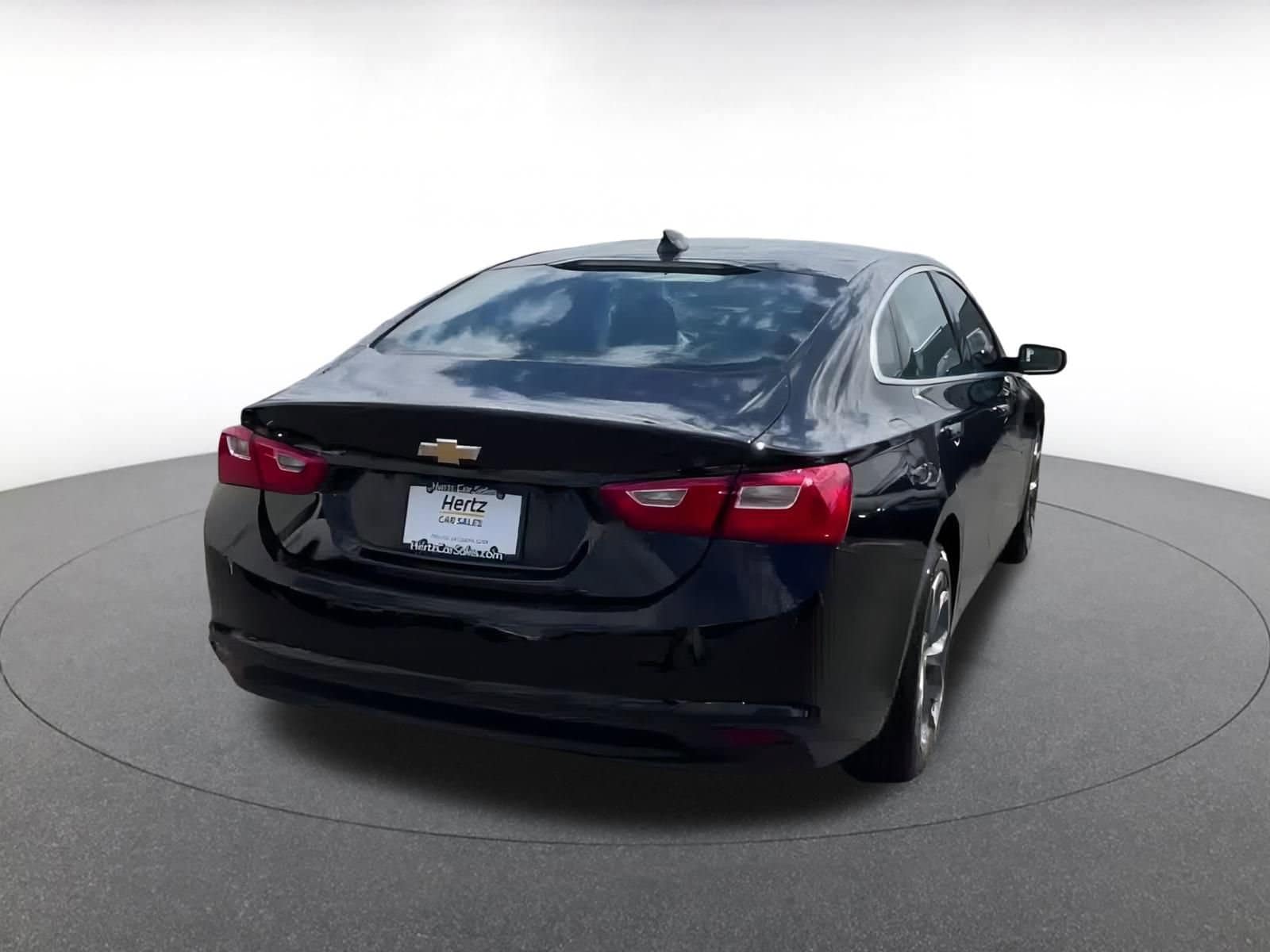 Thumbnail: 2024 Chevrolet Malibu - 13