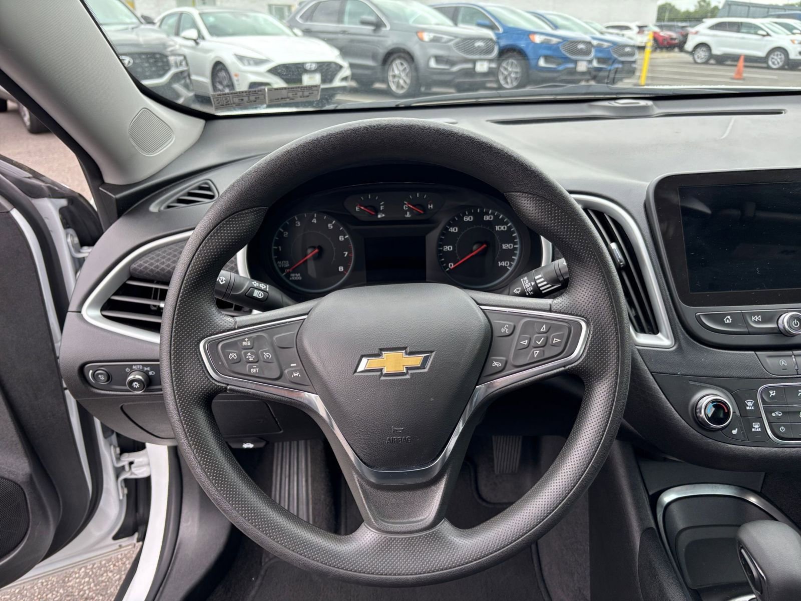 Thumbnail: 2024 Chevrolet Malibu - 28