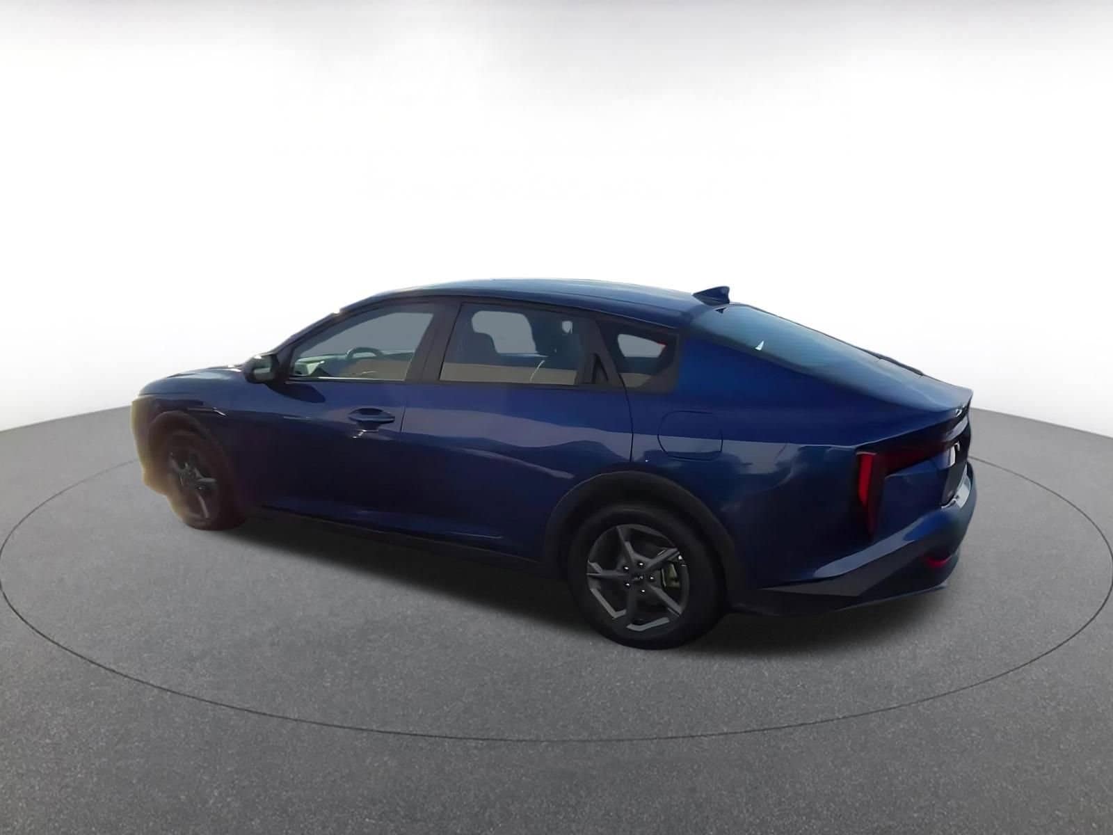 Thumbnail: 2025 Kia K4 - 10