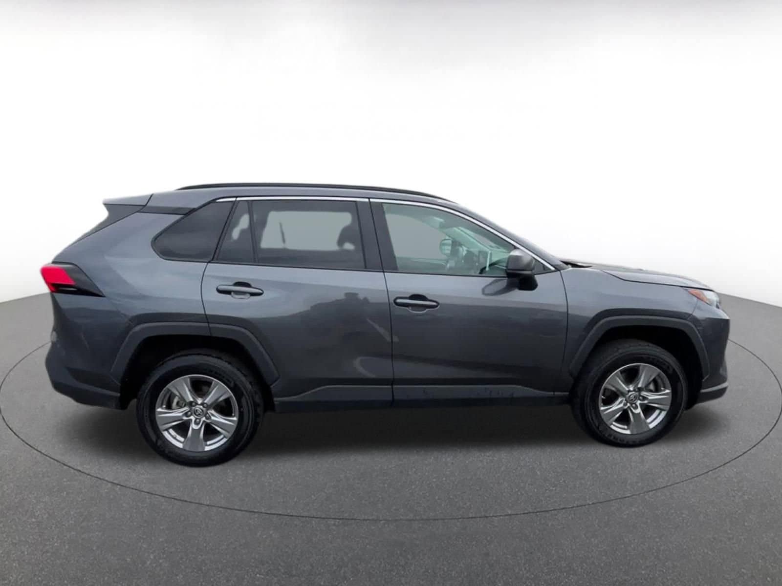 Thumbnail: 2024 Toyota RAV4 - 16