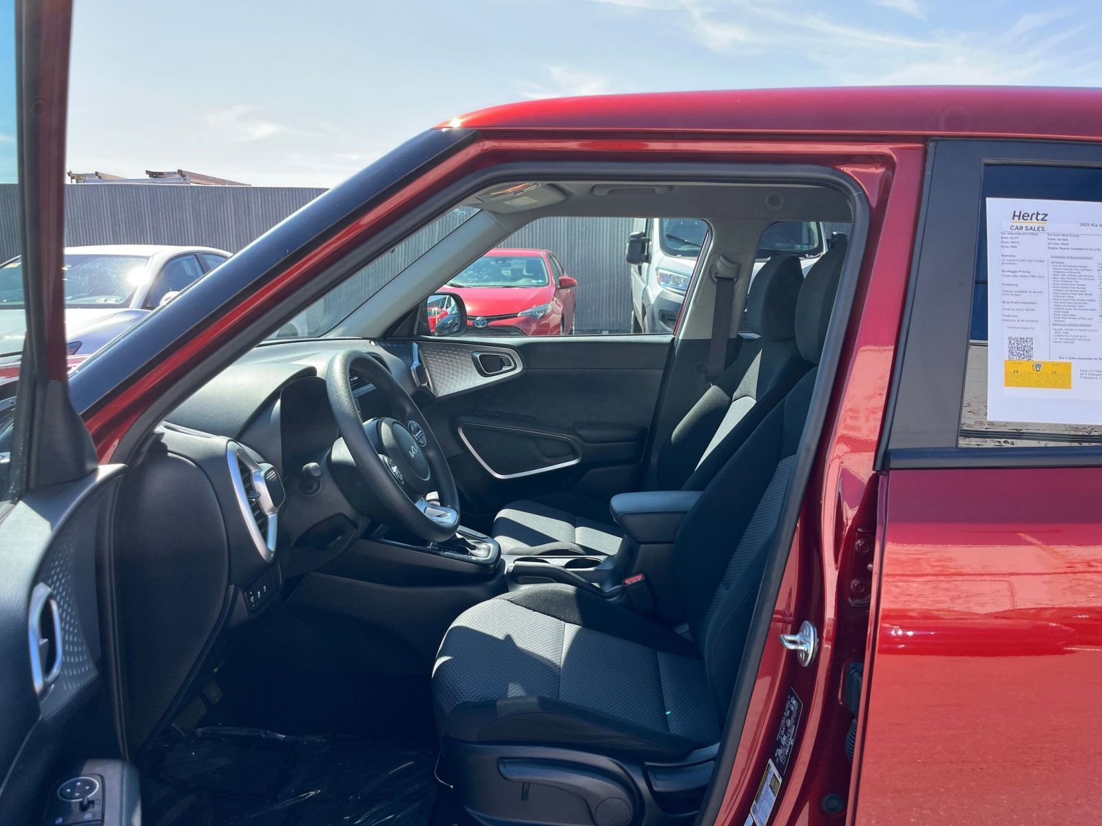 Thumbnail: 2025 Kia Soul - 25