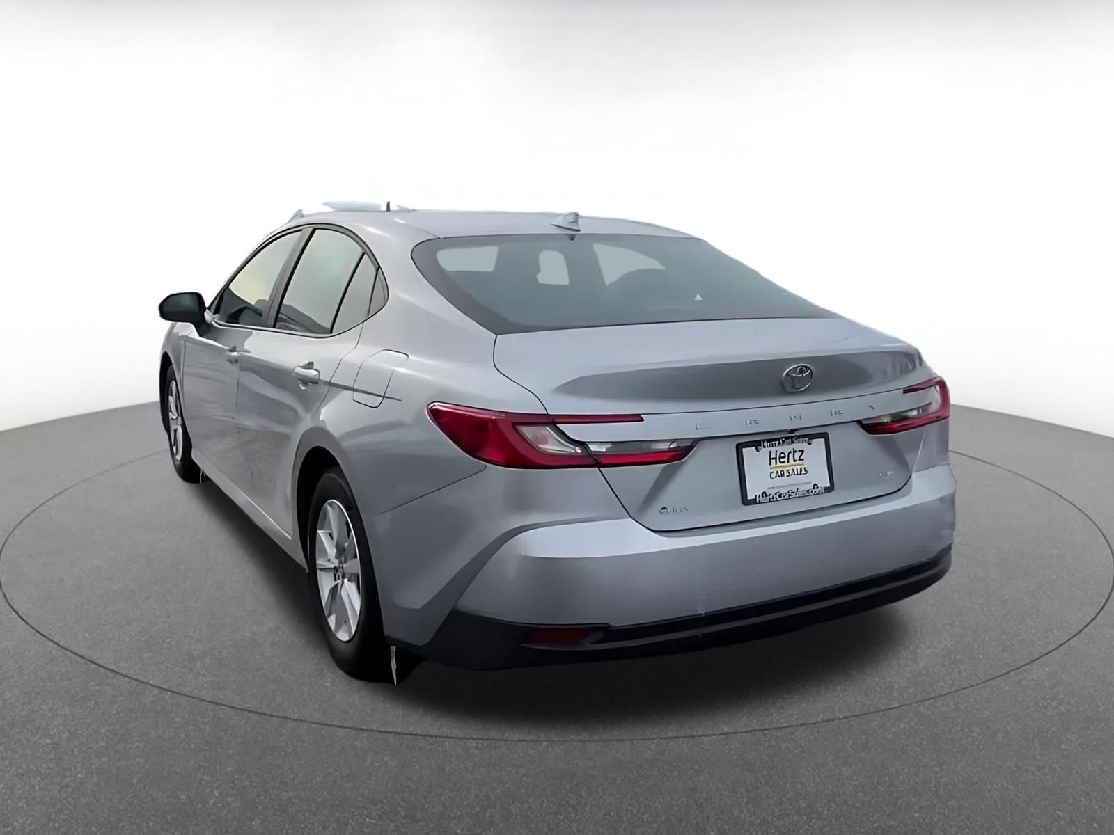 Thumbnail: 2025 Toyota Camry - 11