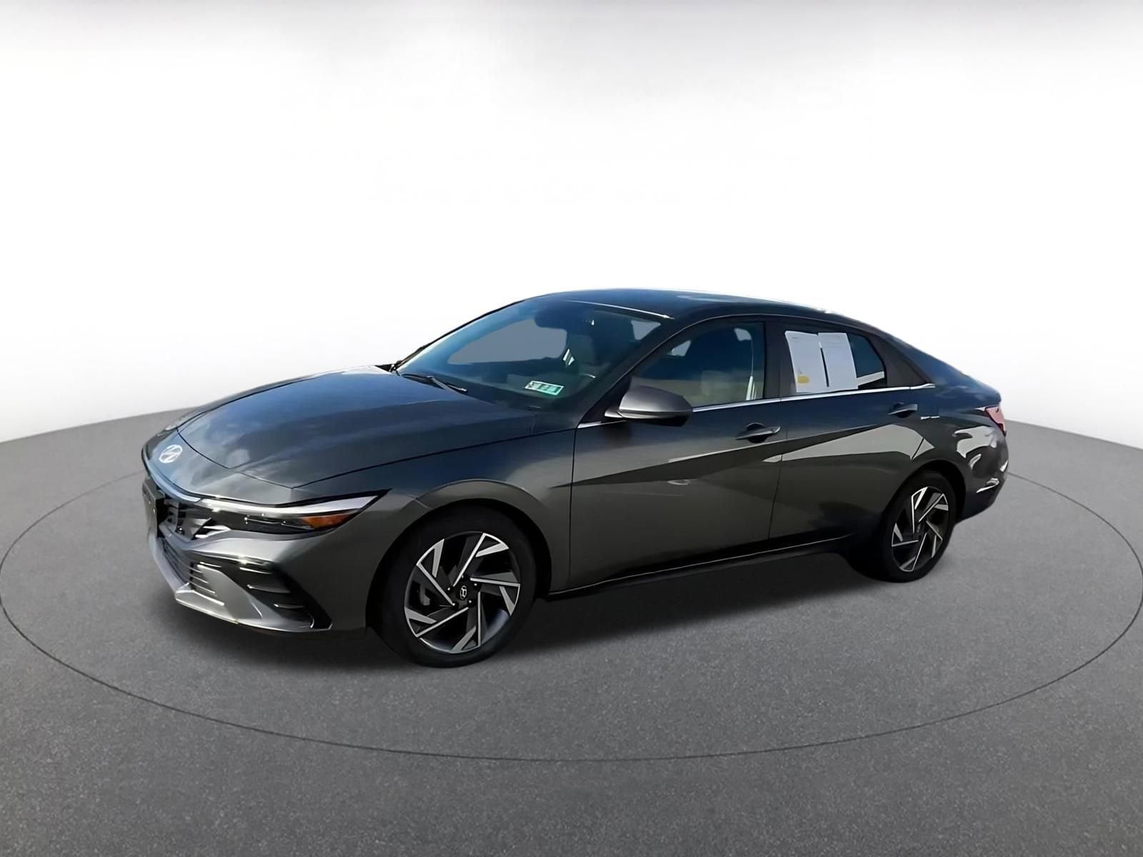 Thumbnail: 2025 Hyundai Elantra - 7