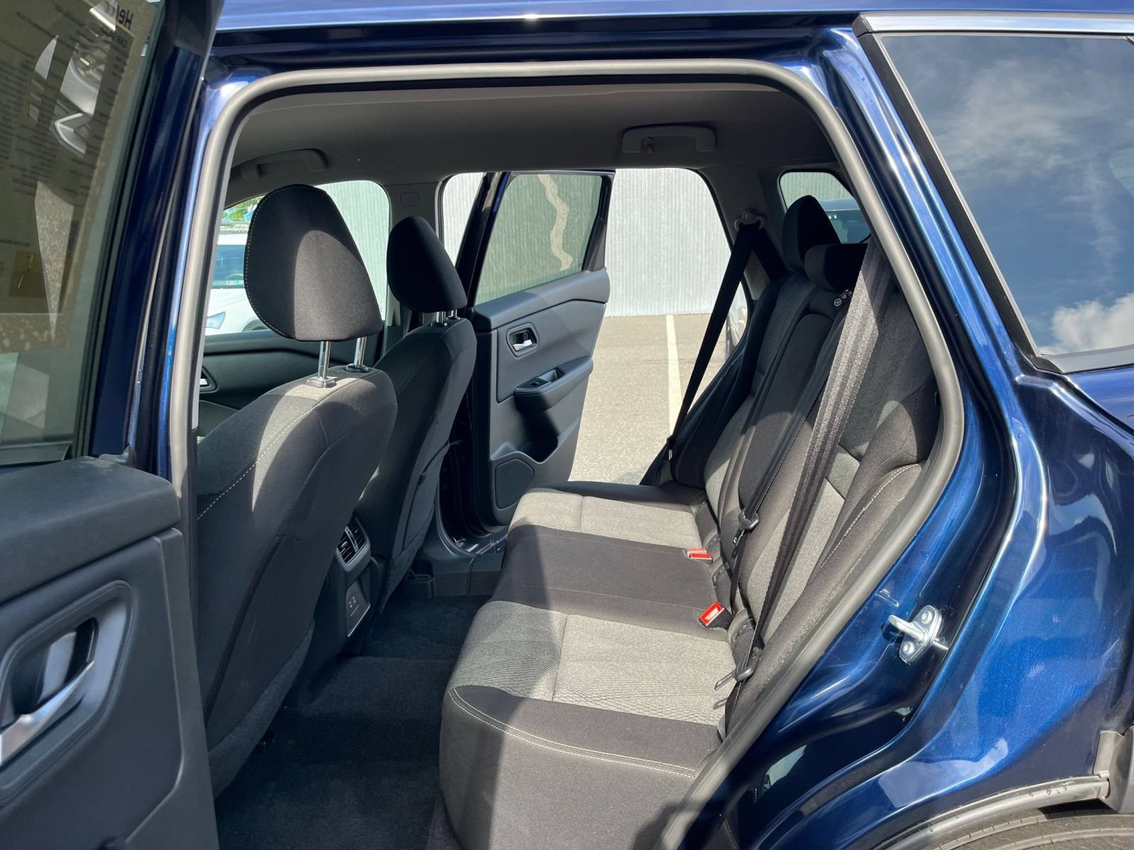 Thumbnail: 2025 Nissan Rogue - 27