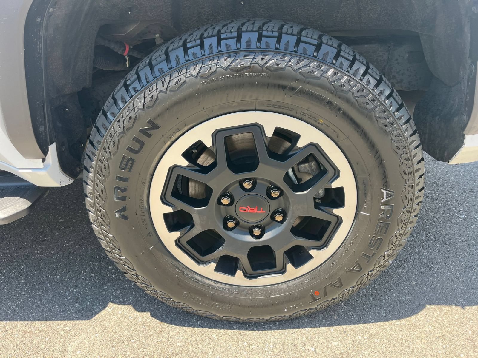 Thumbnail: 2025 Toyota 4Runner - 30