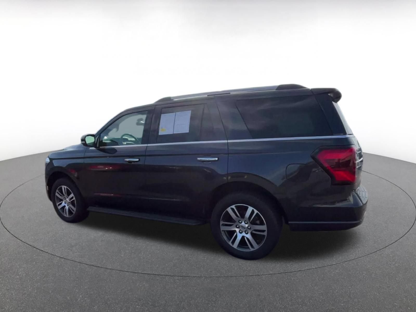 Thumbnail: 2024 Ford Expedition - 9