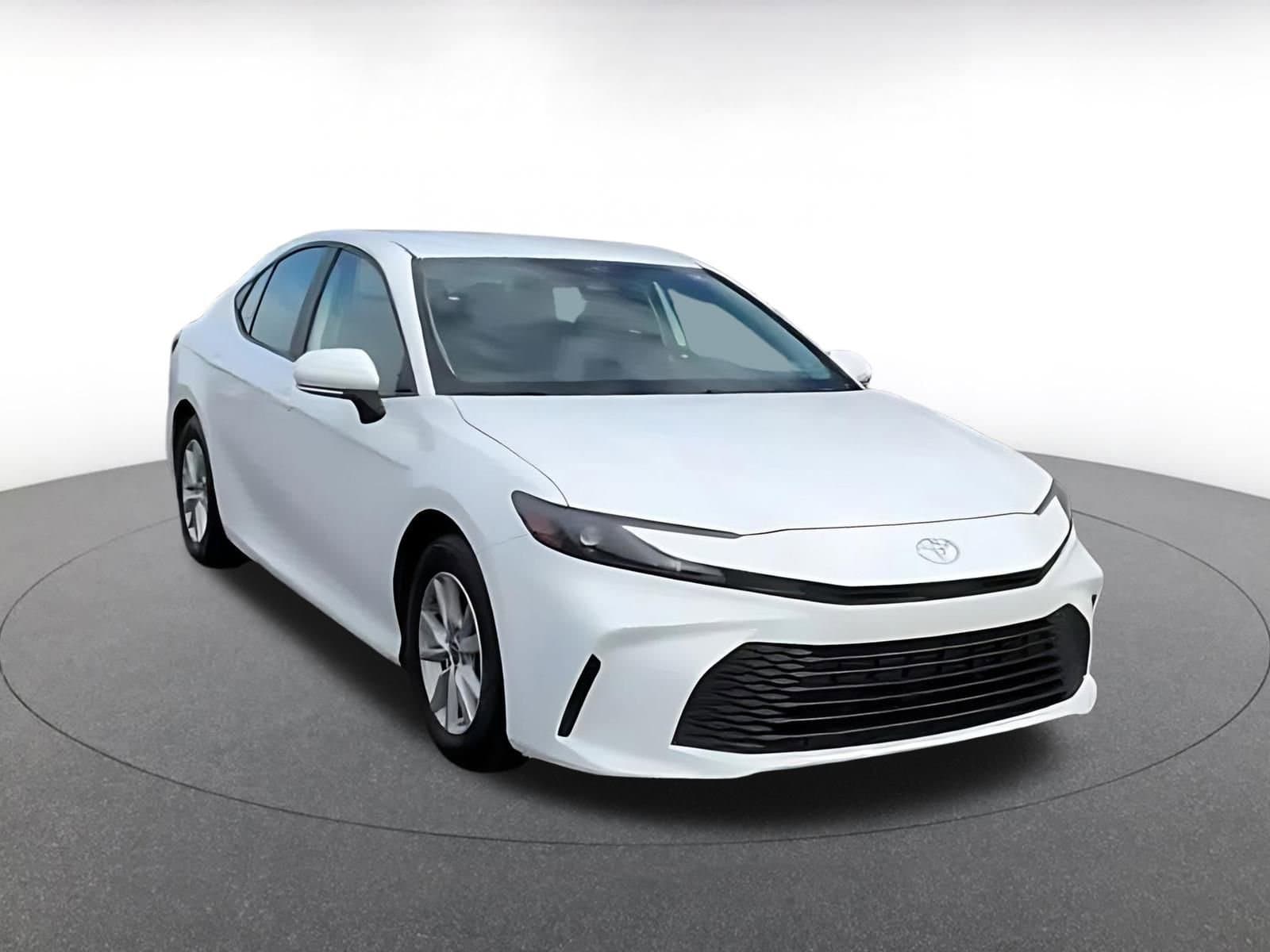 Thumbnail: 2025 Toyota Camry - 3