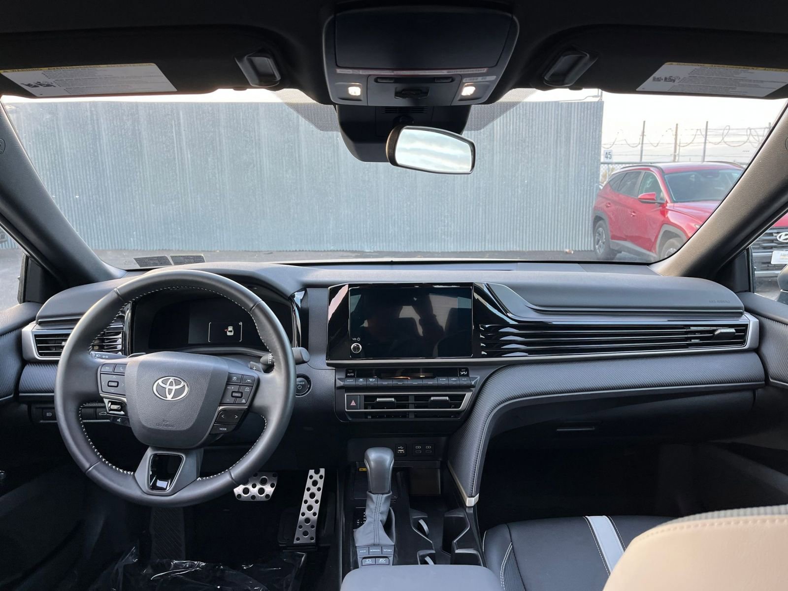 Thumbnail: 2025 Toyota Camry - 33