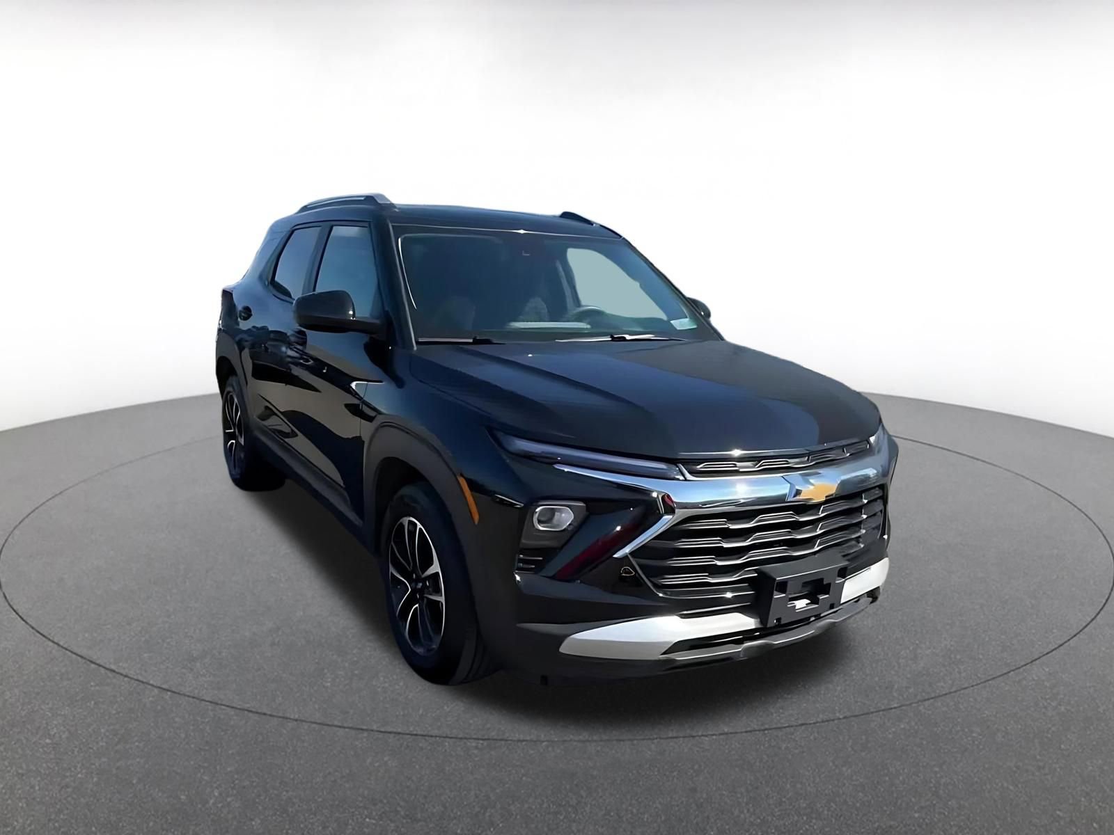 Thumbnail: 2025 Chevrolet TrailBlazer - 3