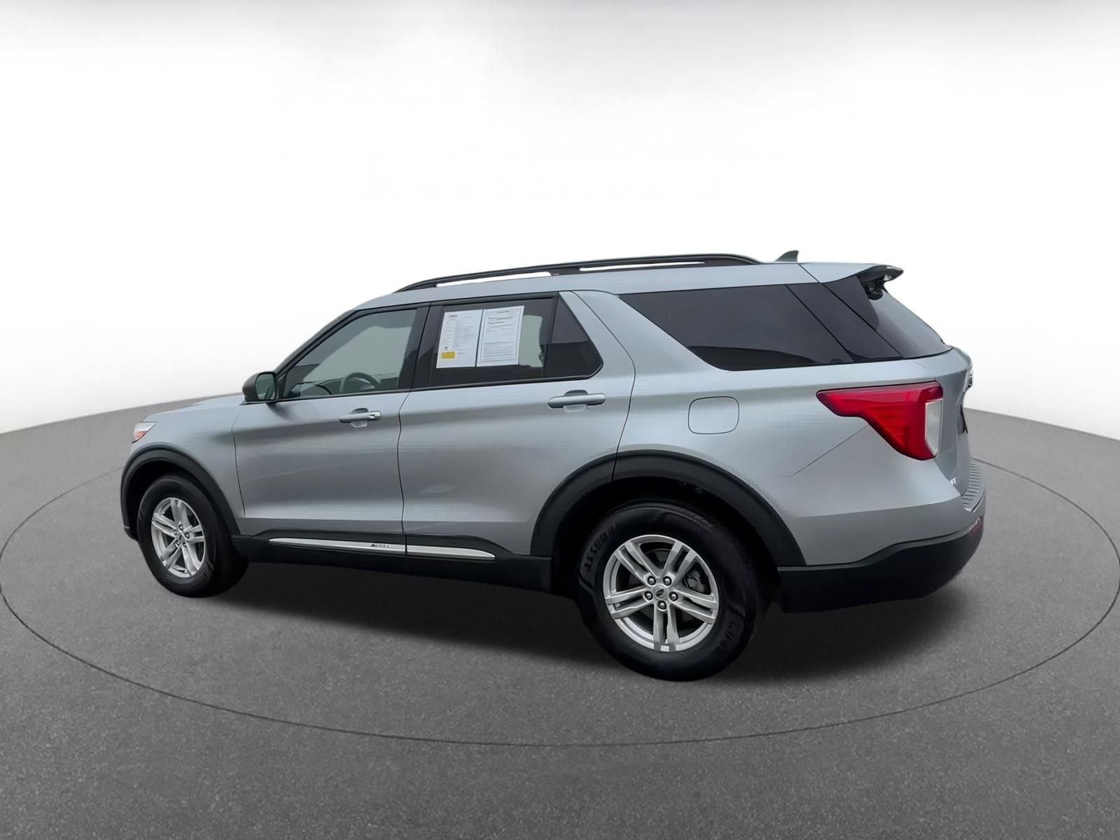 Thumbnail: 2023 Ford Explorer - 10