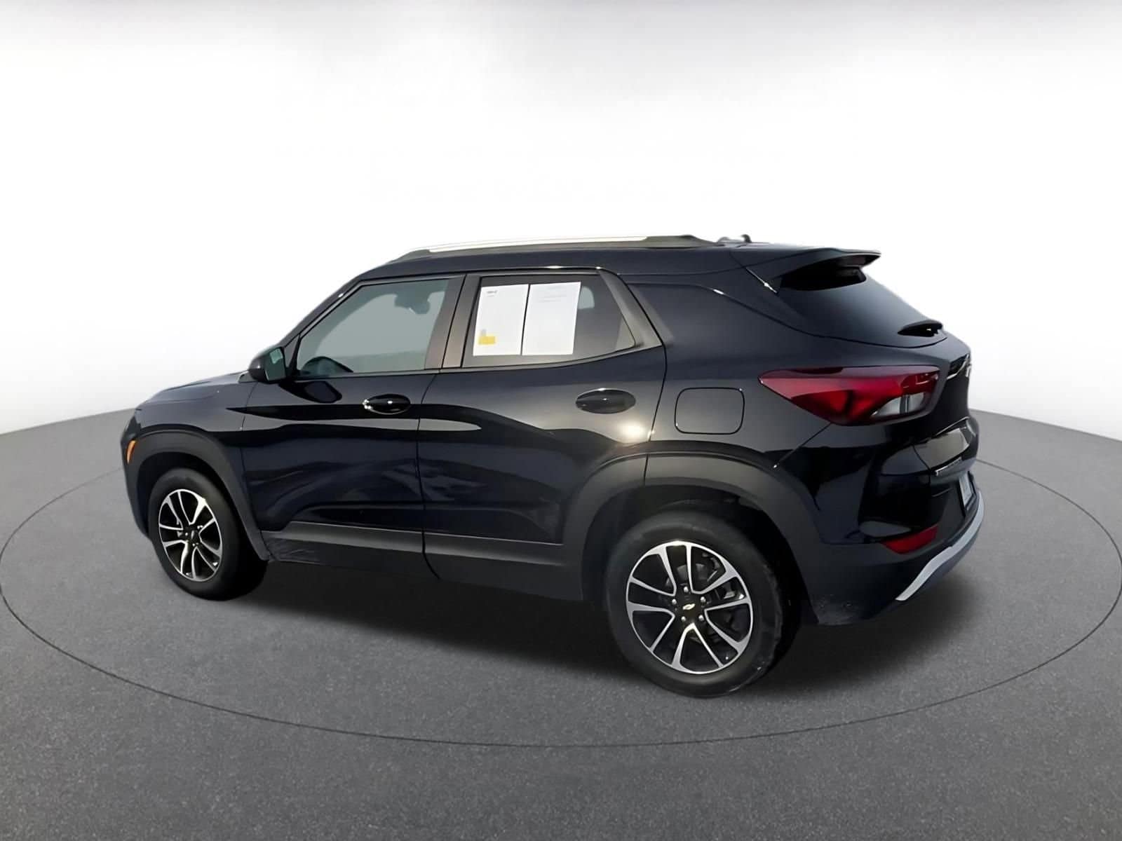 Thumbnail: 2025 Chevrolet TrailBlazer - 10