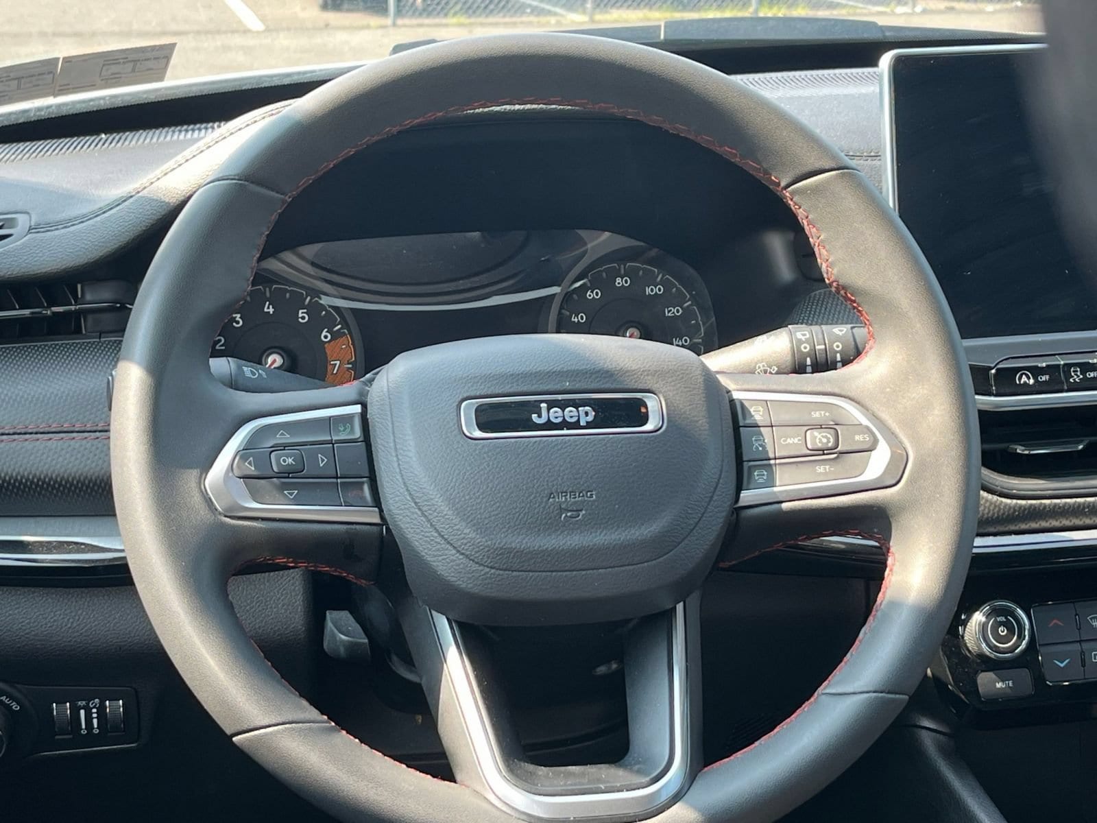 Thumbnail: 2025 Jeep Compass - 22