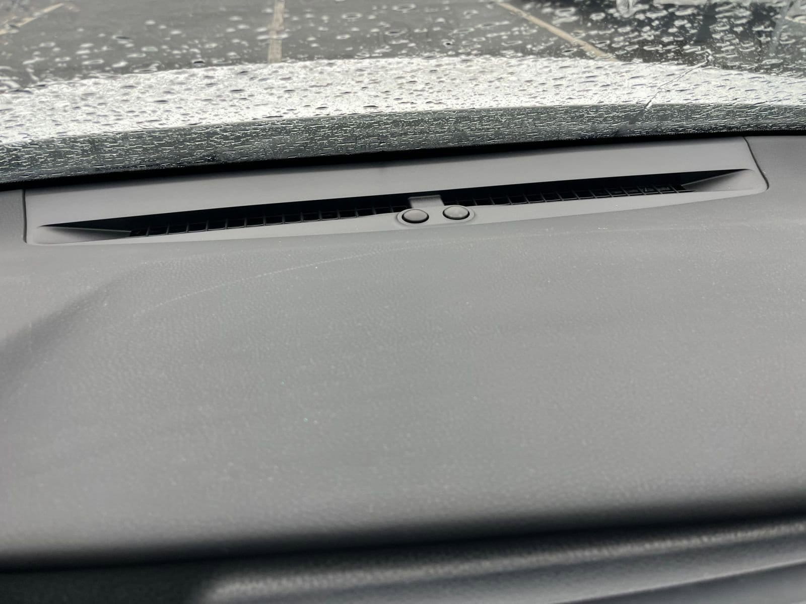 Thumbnail: 2025 Toyota Camry - 17