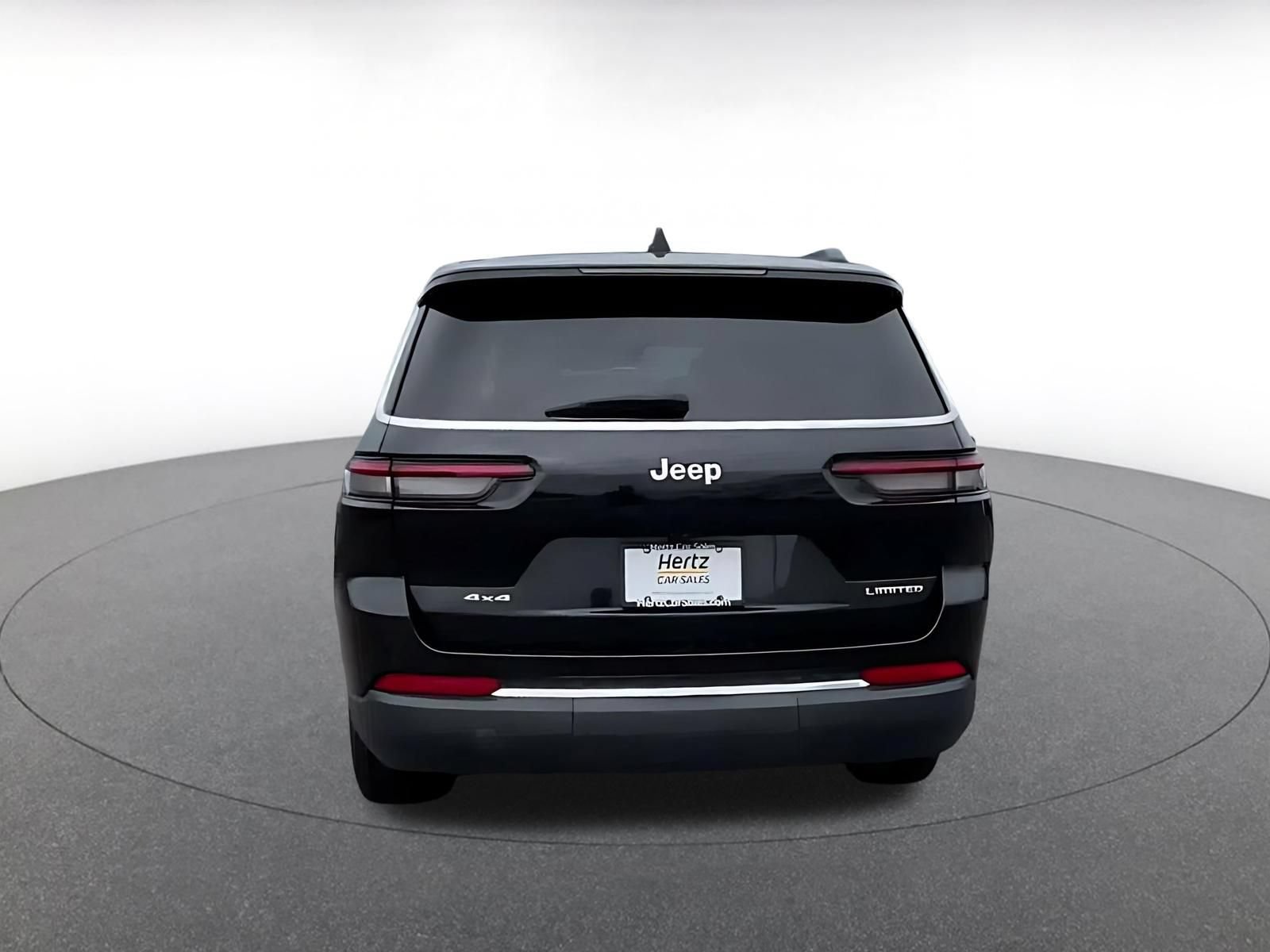 Thumbnail: 2023 Jeep Grand Cherokee - 12