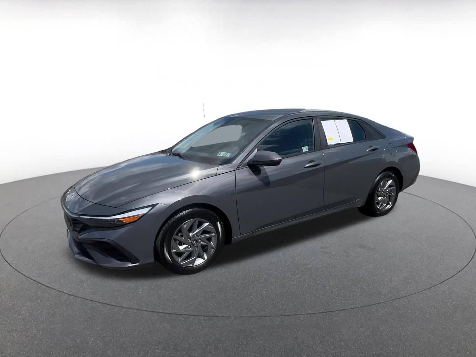 Thumbnail: 2024 Hyundai Elantra - 7