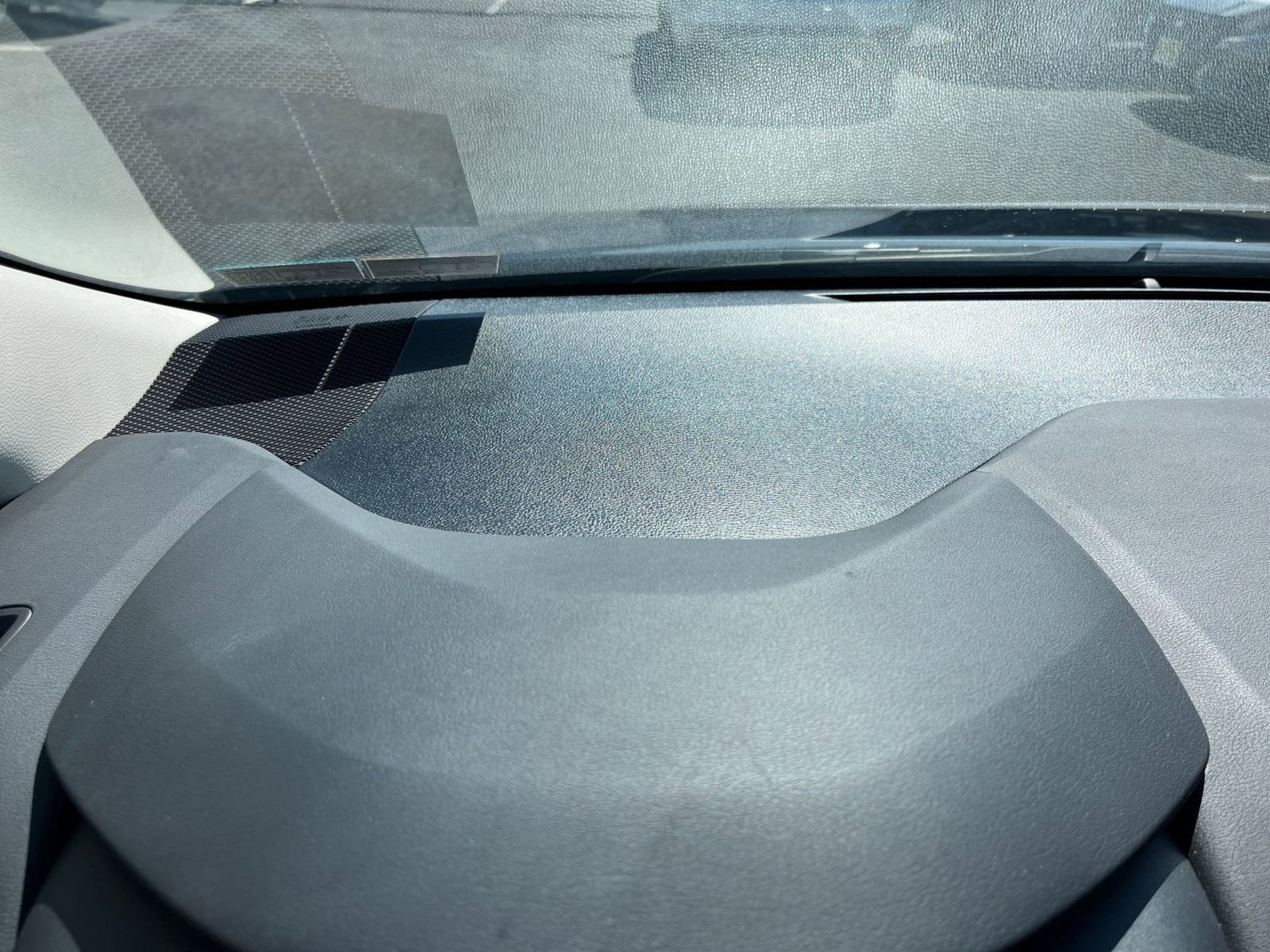 Thumbnail: 2025 Toyota Corolla - 33