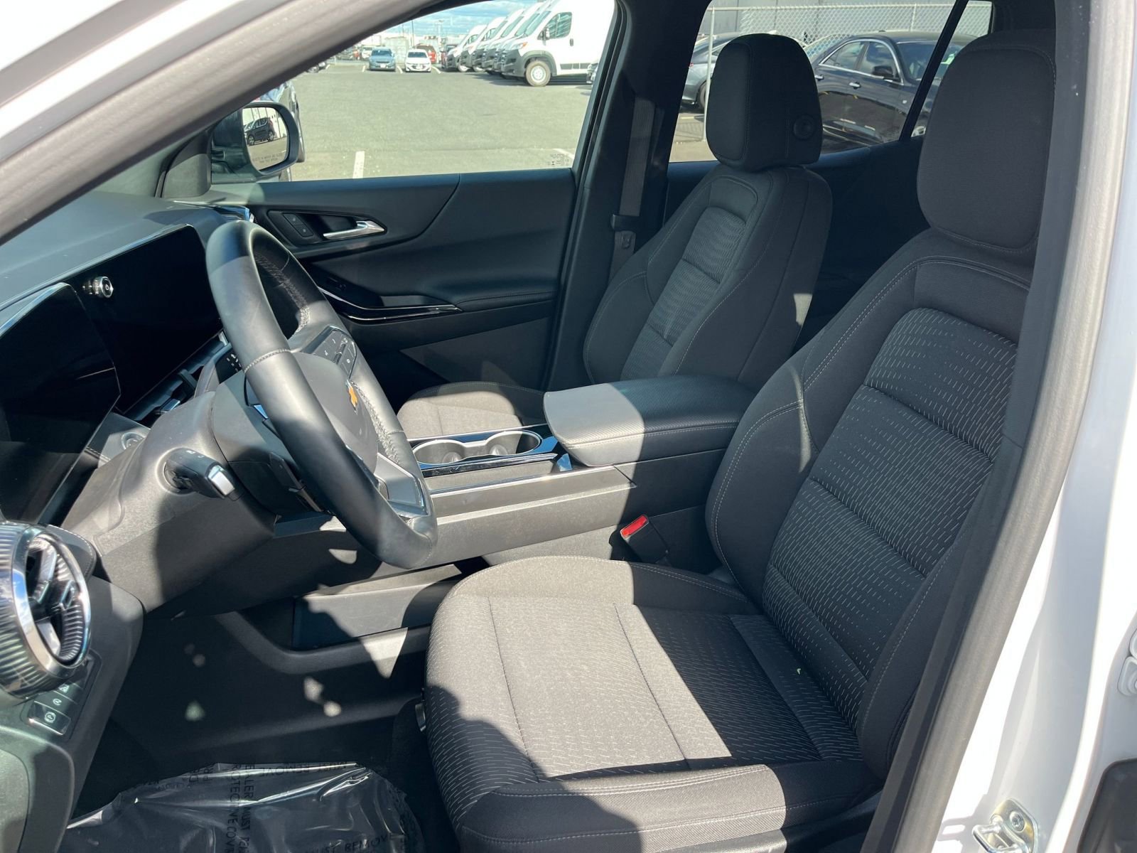 Thumbnail: 2025 Chevrolet Equinox - 35