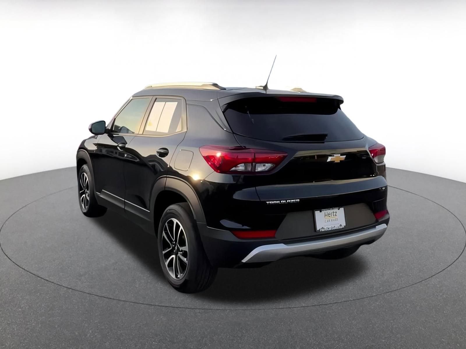 Thumbnail: 2025 Chevrolet TrailBlazer - 11