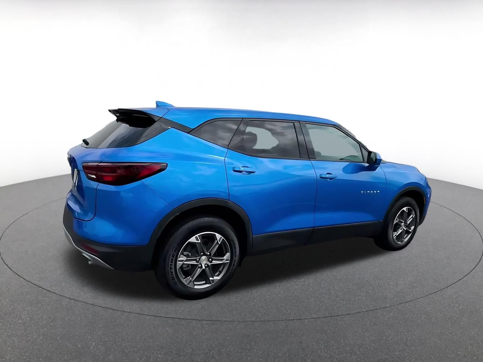 Thumbnail: 2025 Chevrolet Blazer - 15