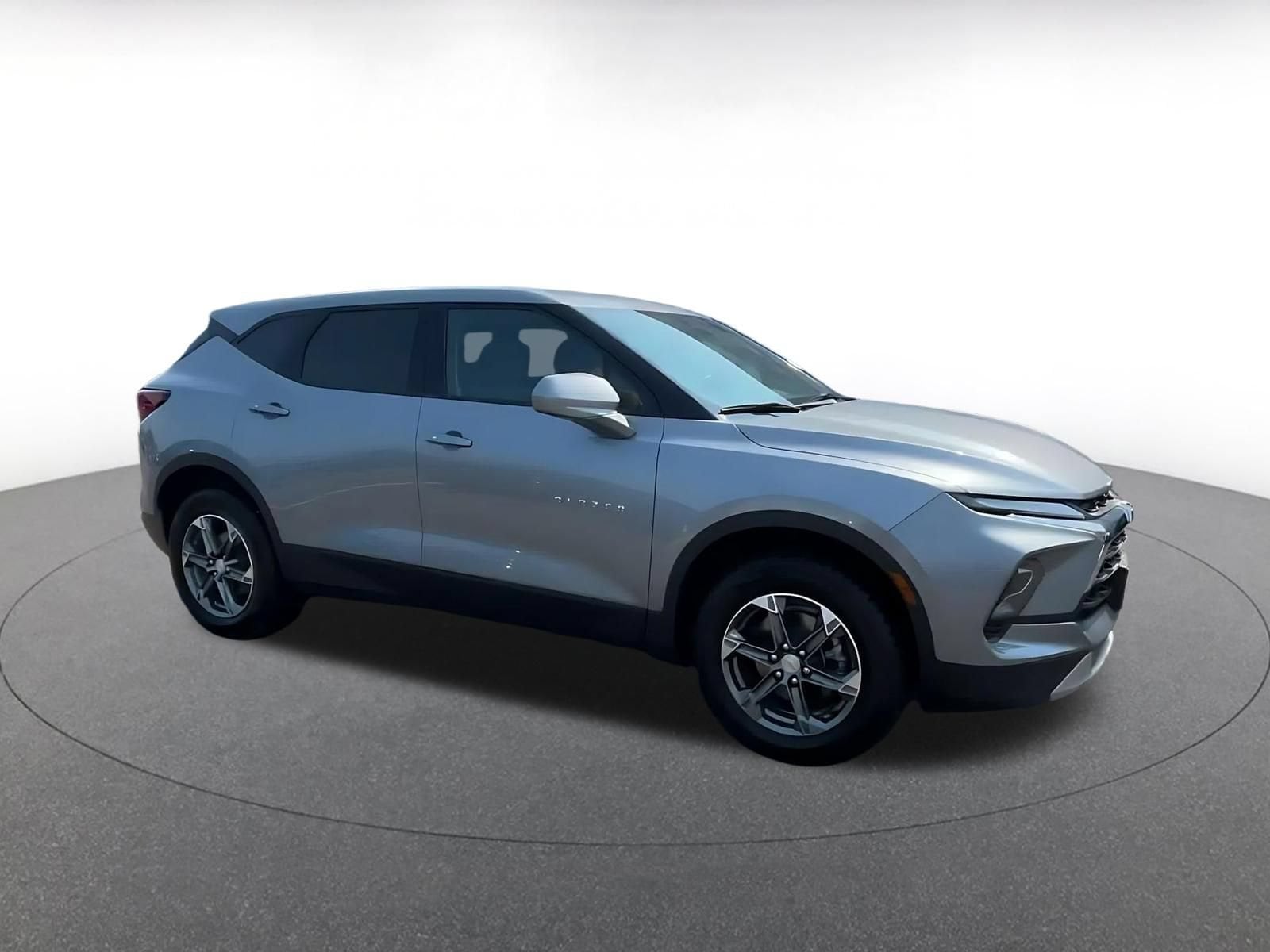 Thumbnail: 2025 Chevrolet Blazer - 2