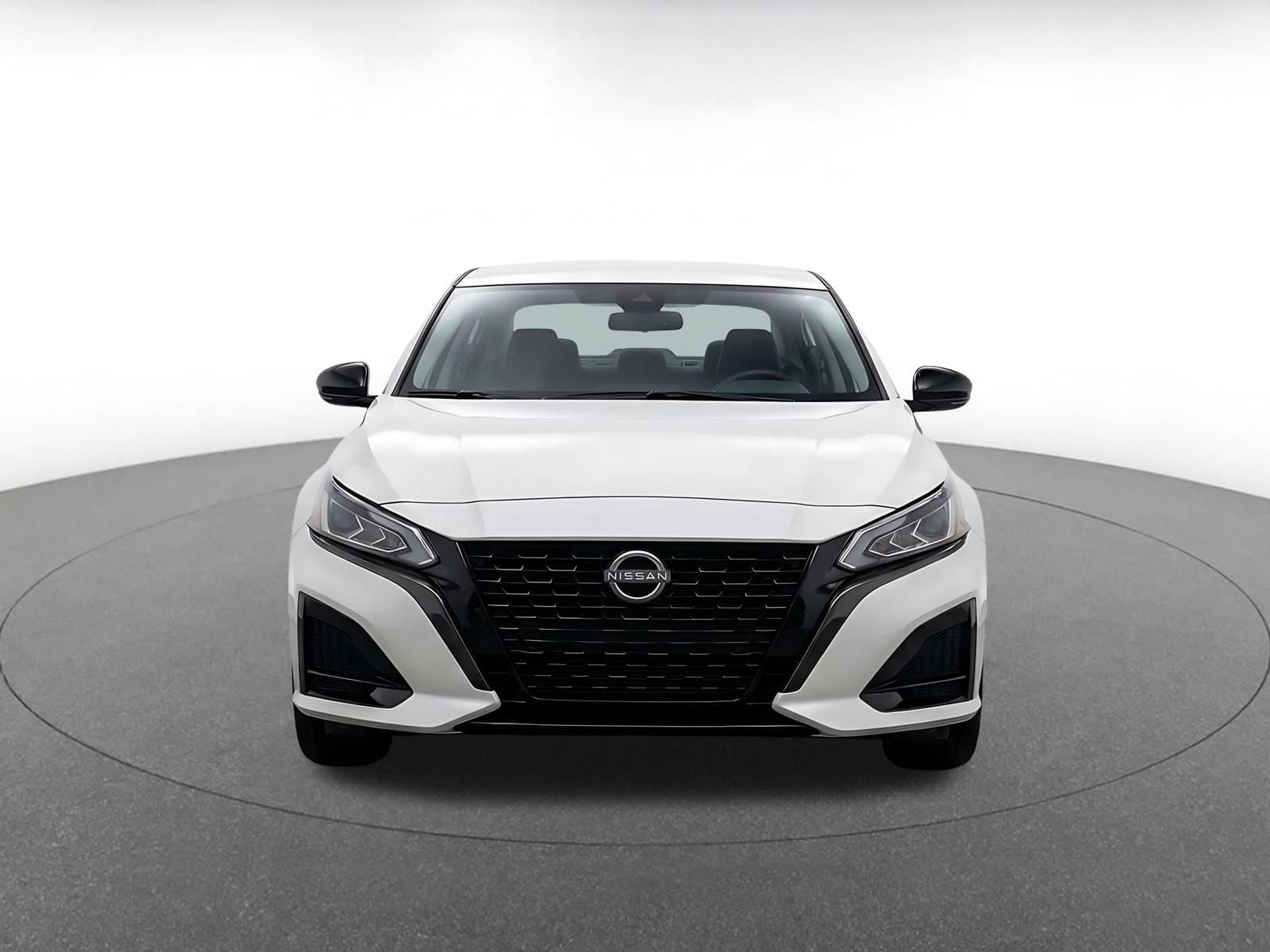 Thumbnail: 2025 Nissan Altima - 2
