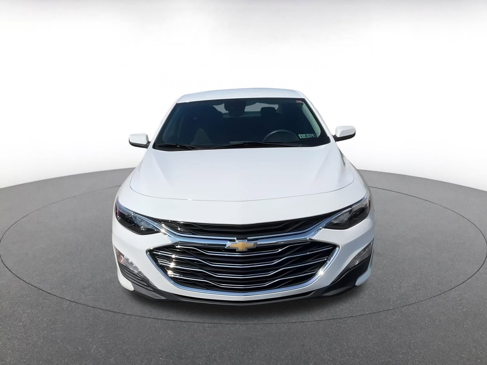 Thumbnail: 2024 Chevrolet Malibu - 5