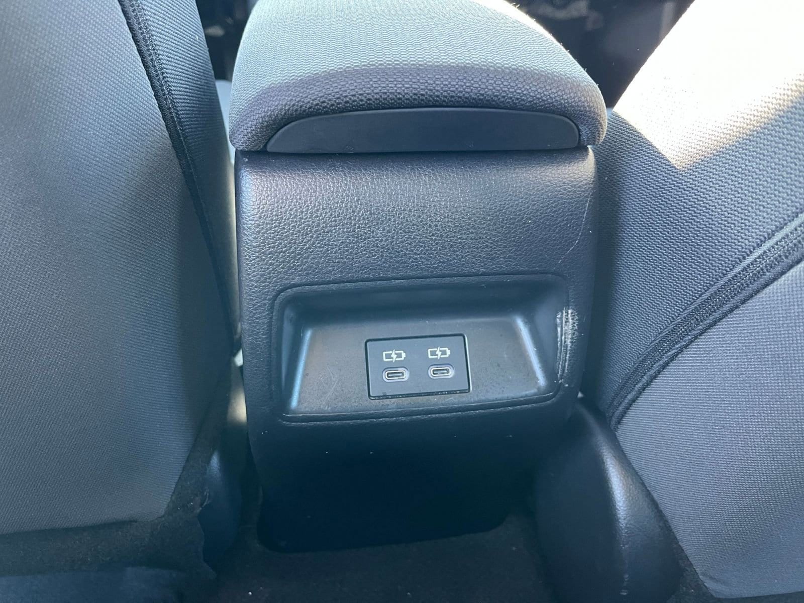 Thumbnail: 2025 Toyota Corolla - 22