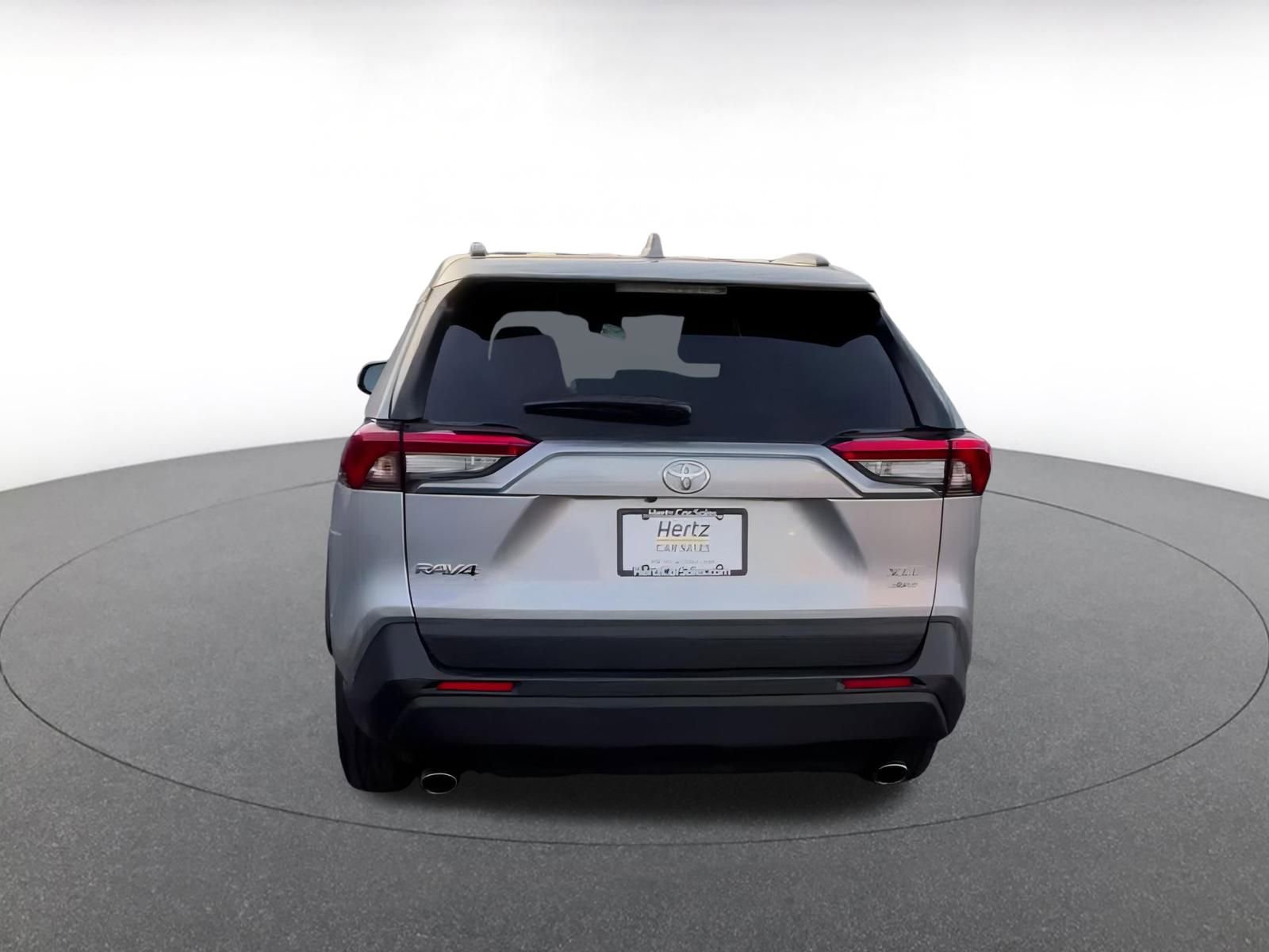 Thumbnail: 2025 Toyota RAV4 - 12