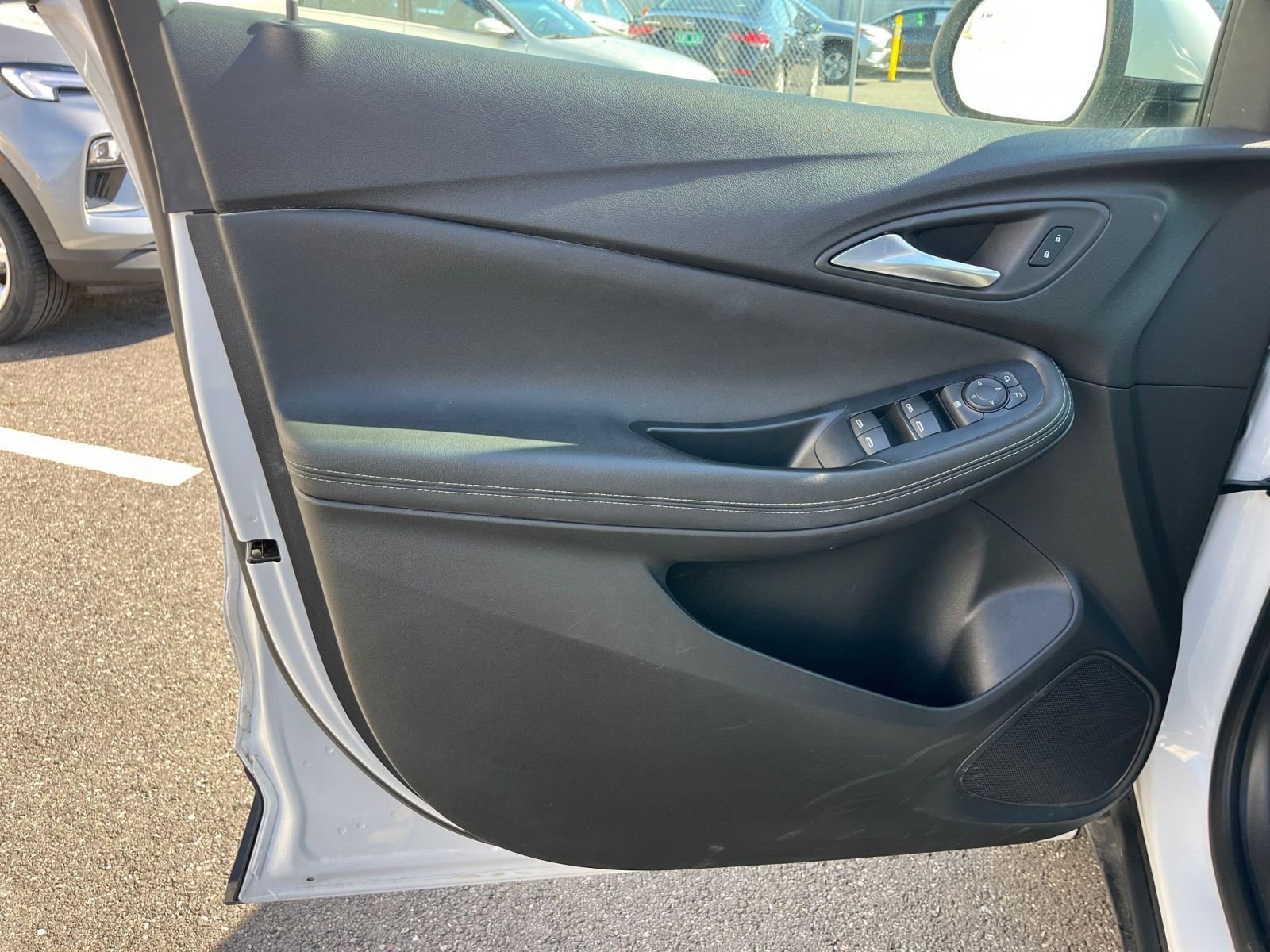 Thumbnail: 2025 Buick Encore GX - 18