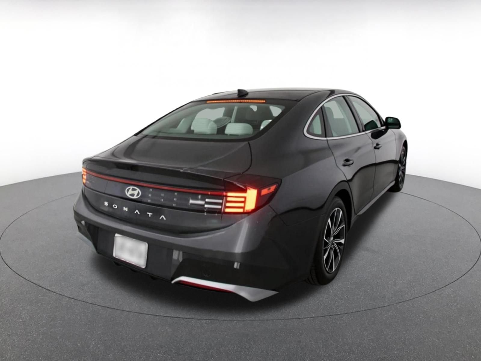 Thumbnail: 2025 Hyundai Sonata - 17
