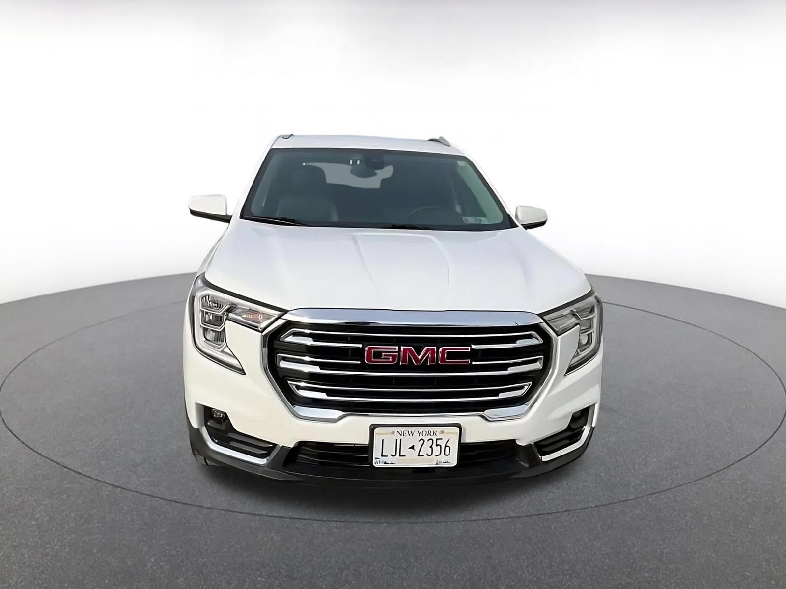 Thumbnail: 2024 GMC Terrain - 3