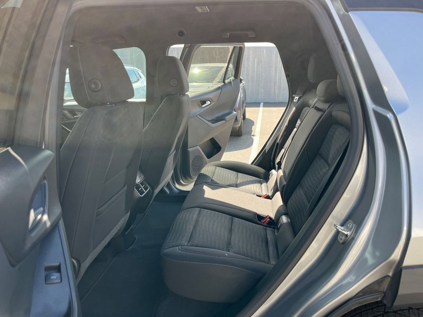 Thumbnail: 2025 Chevrolet Equinox - 26