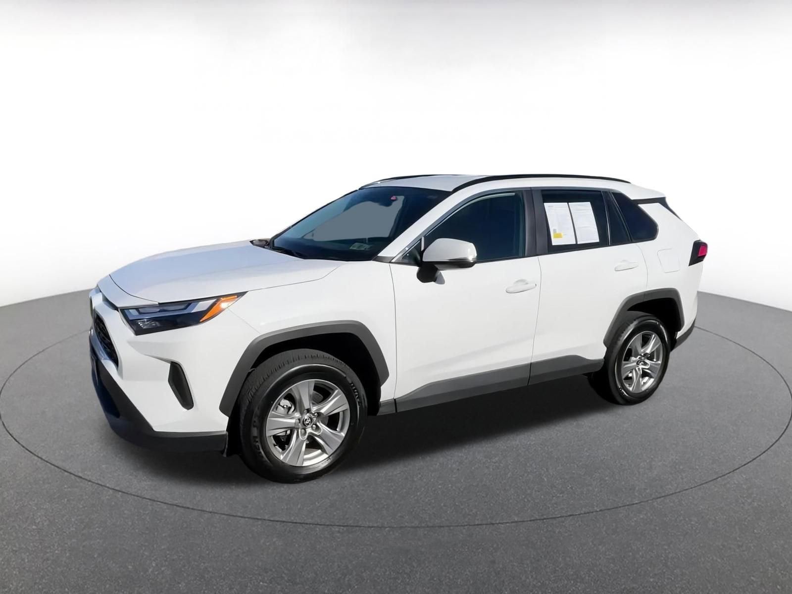 Thumbnail: 2025 Toyota RAV4 - 7