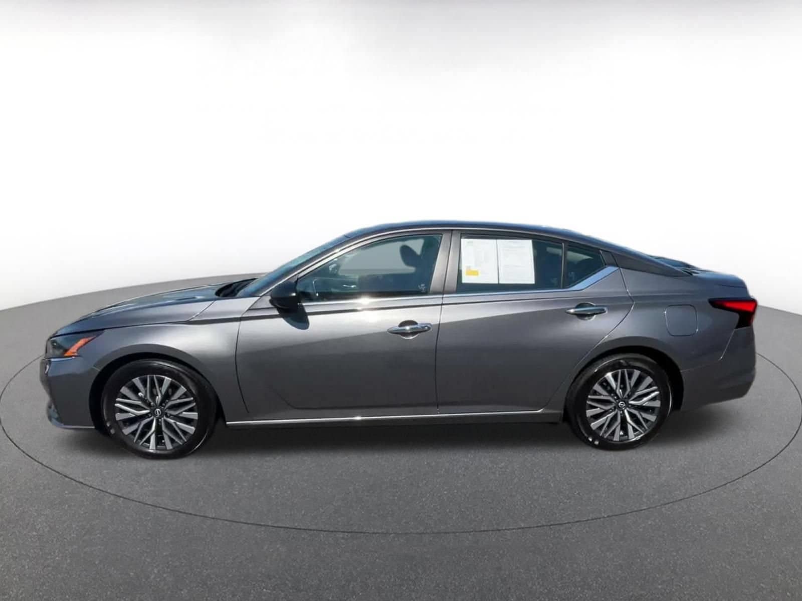 Thumbnail: 2025 Nissan Altima - 7