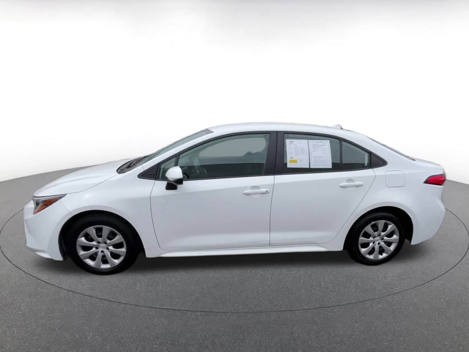 Thumbnail: 2024 Toyota Corolla - 8