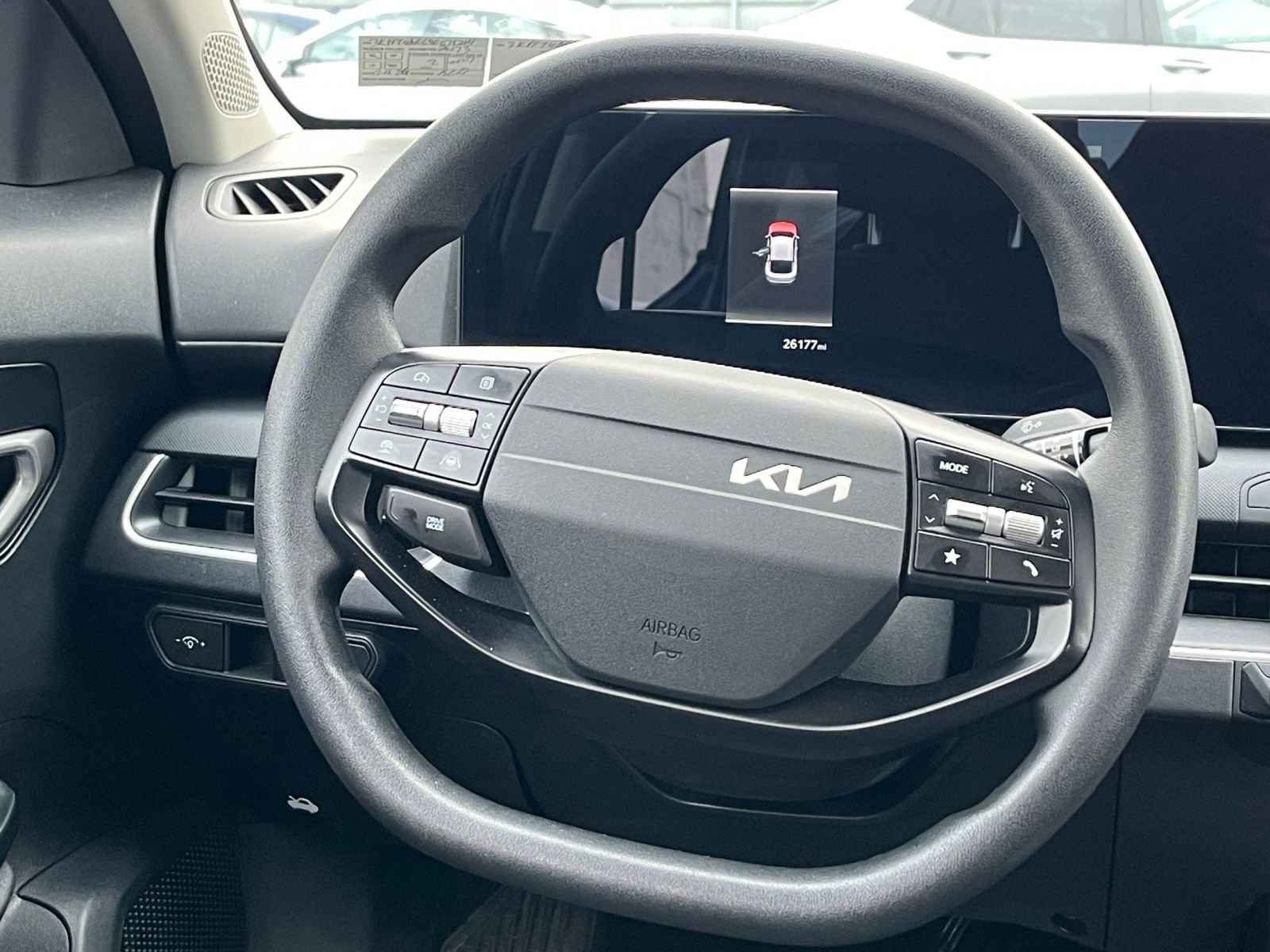 Thumbnail: 2025 Kia K4 - 28