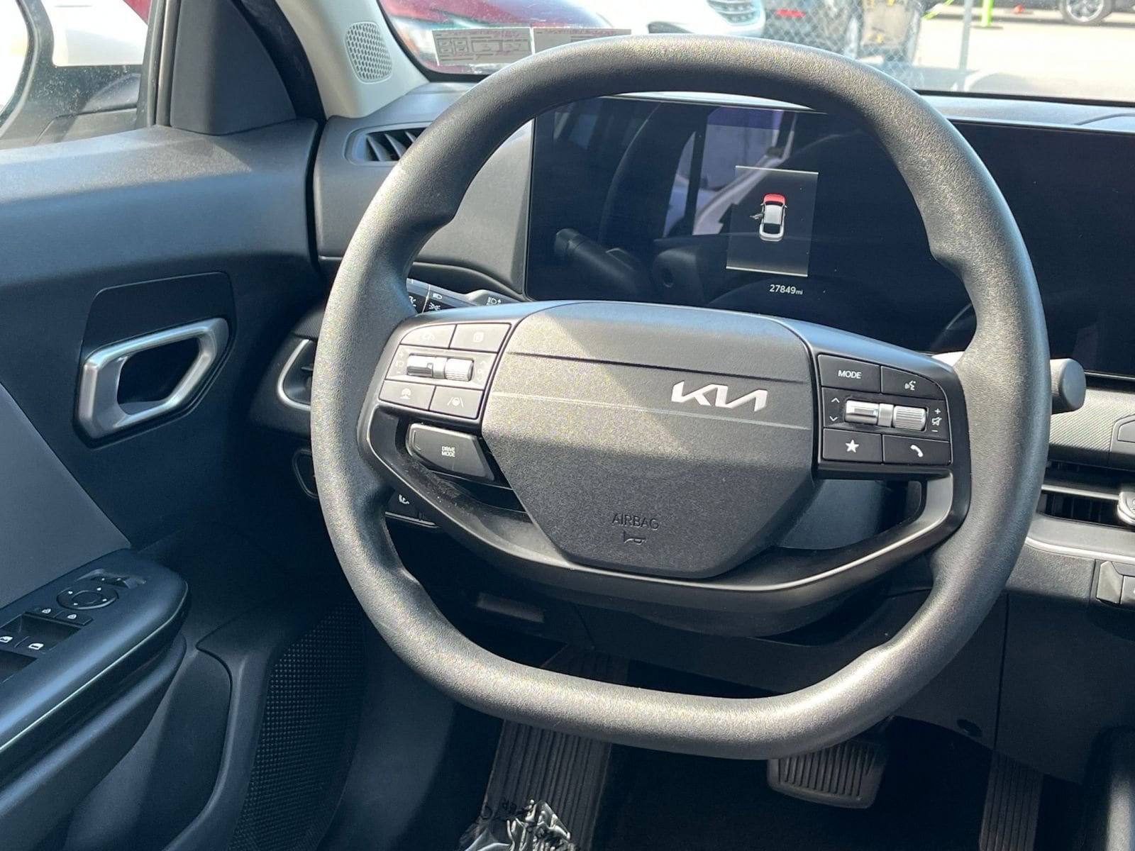 Thumbnail: 2025 Kia K4 - 28