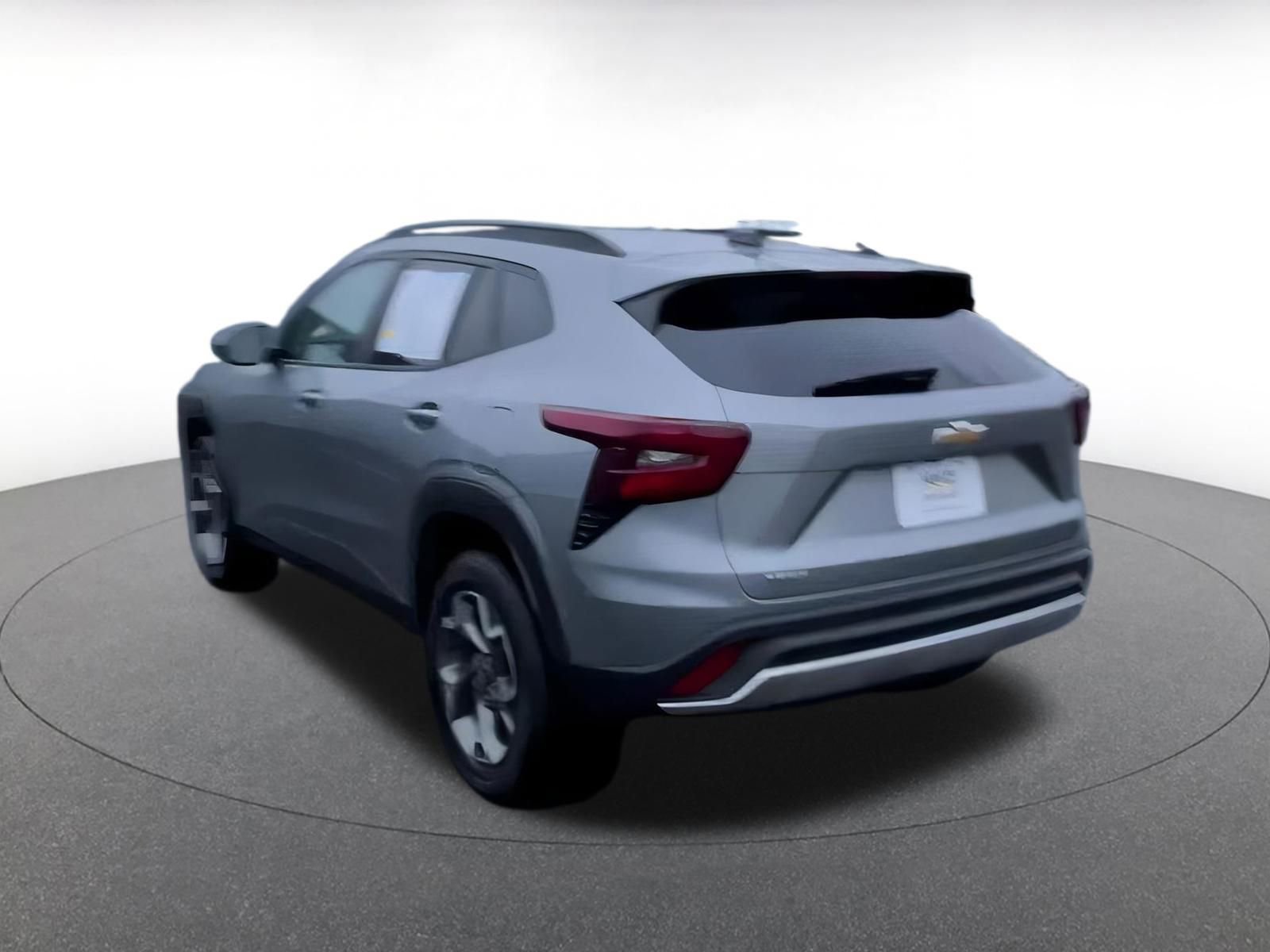 Thumbnail: 2025 Chevrolet Trax - 11